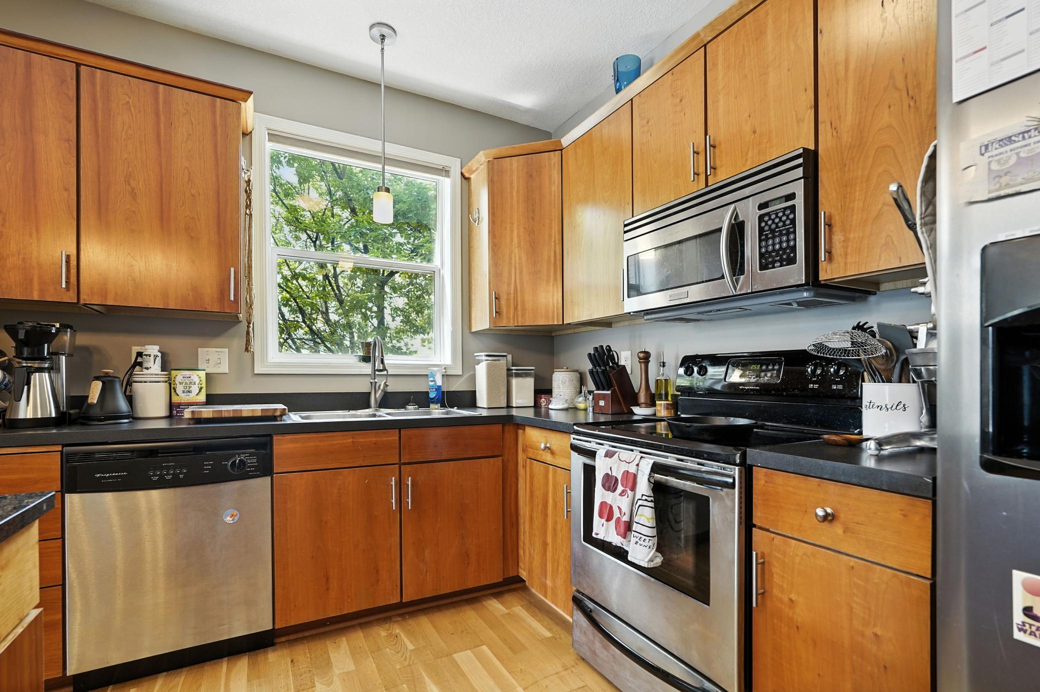 301 Oak Grove Street Unit: 214