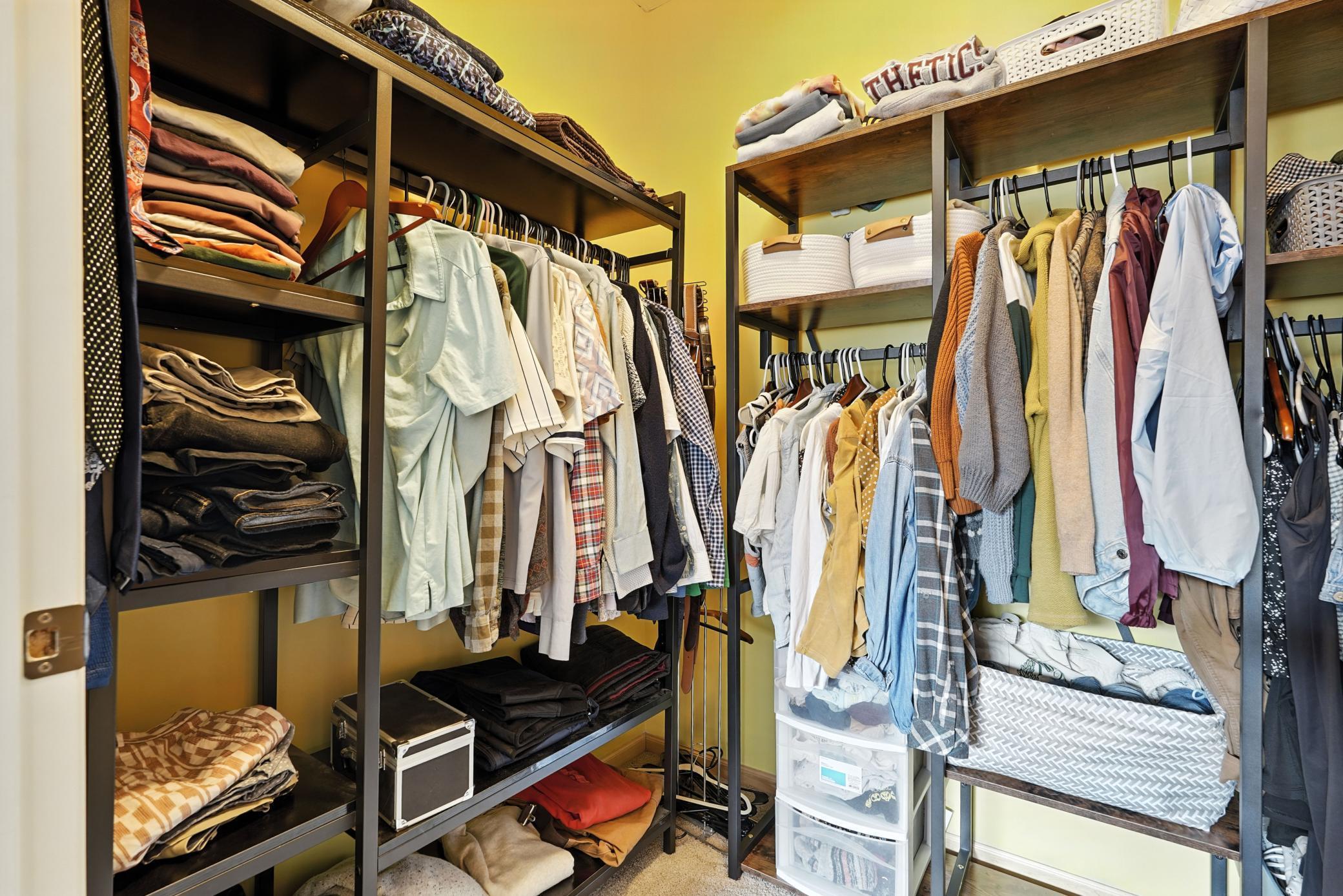 301 Oak Grove Street Unit: 214