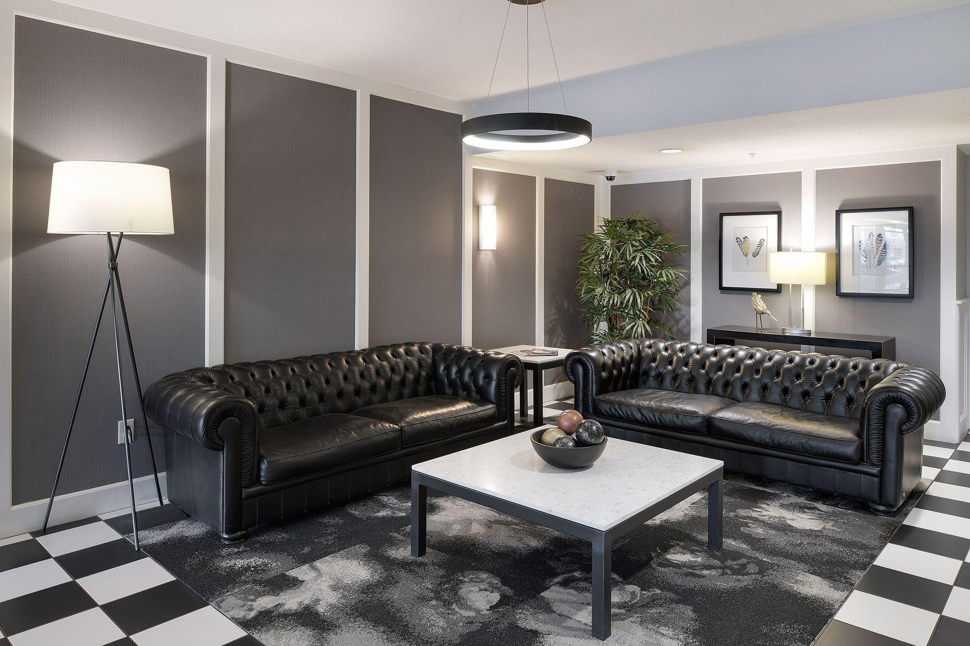 301 Oak Grove Street Unit: 214