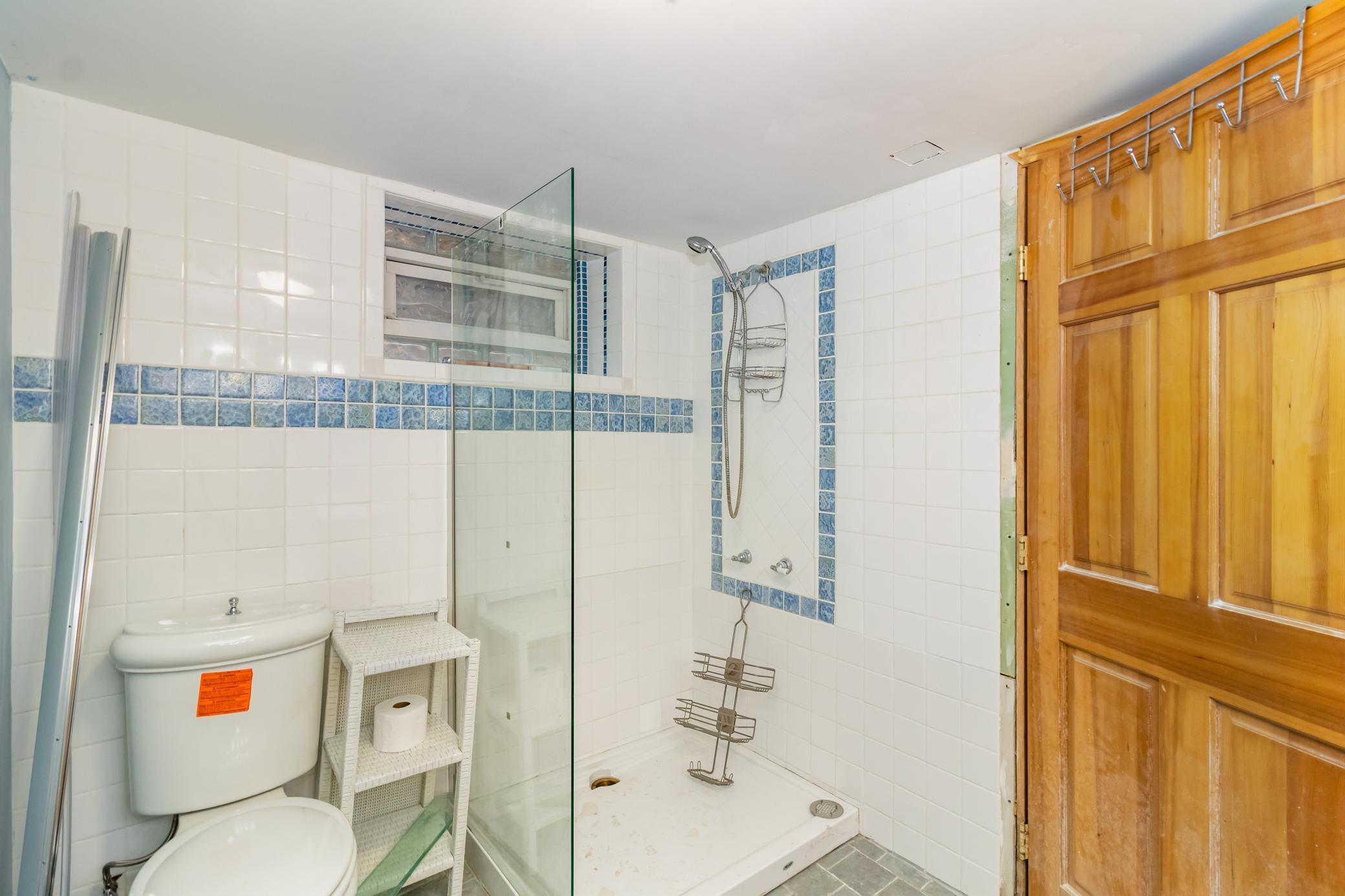 1746 Stanford Avenue