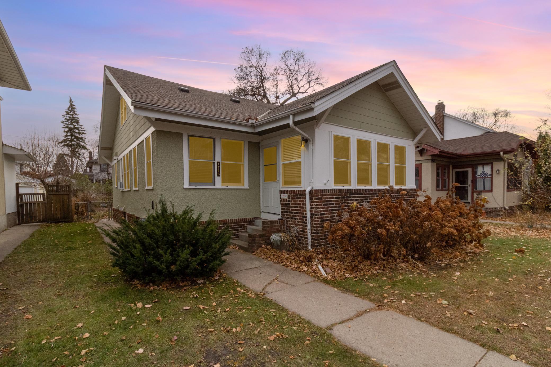 1746 Stanford Avenue