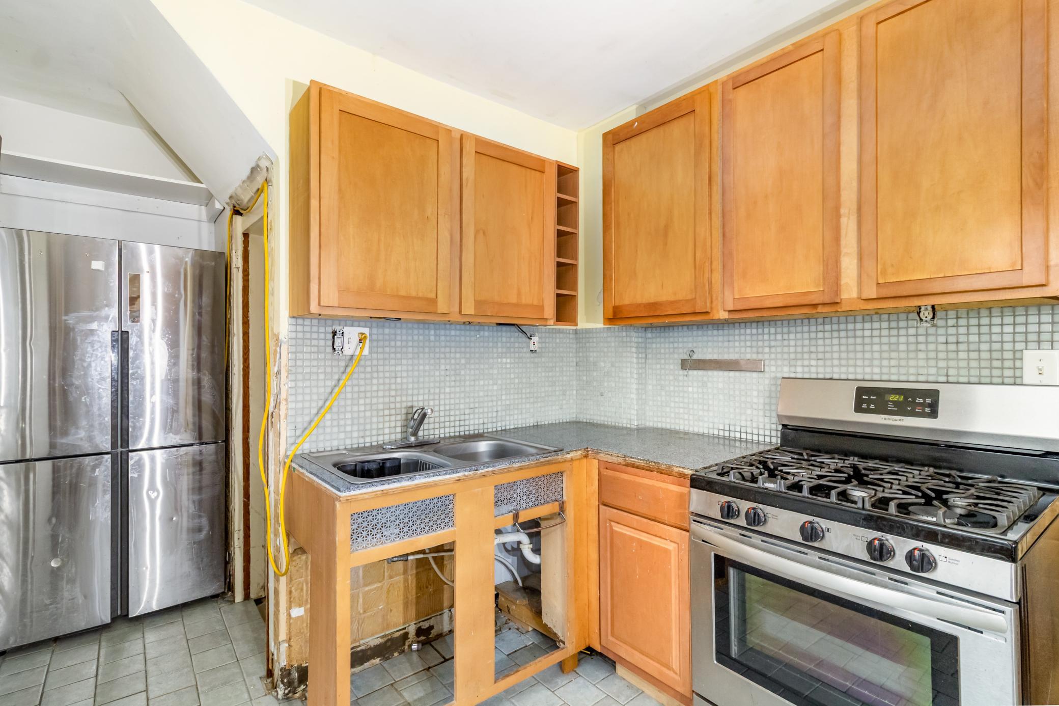 1746 Stanford Avenue