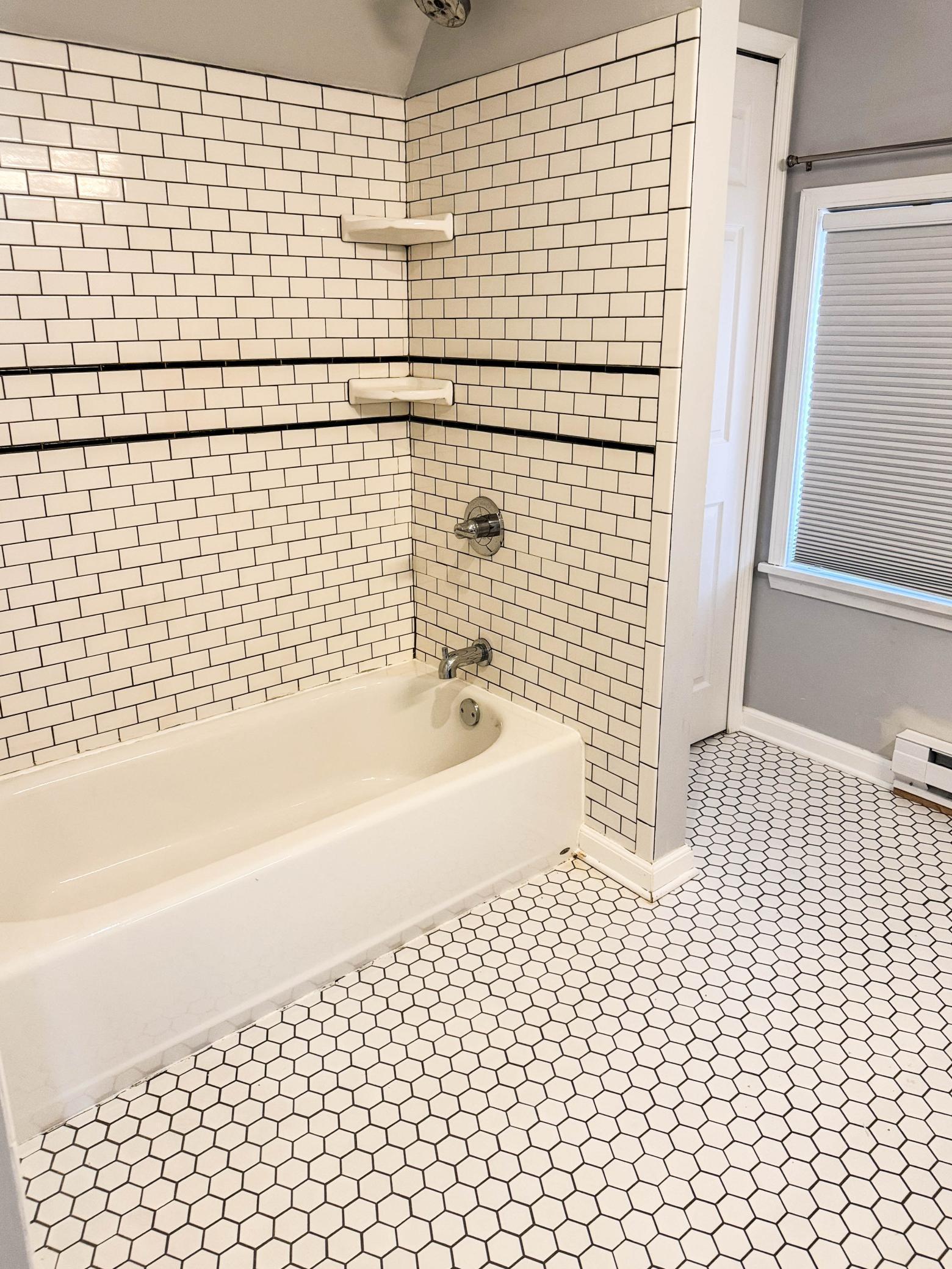 2411 Grand Street NE