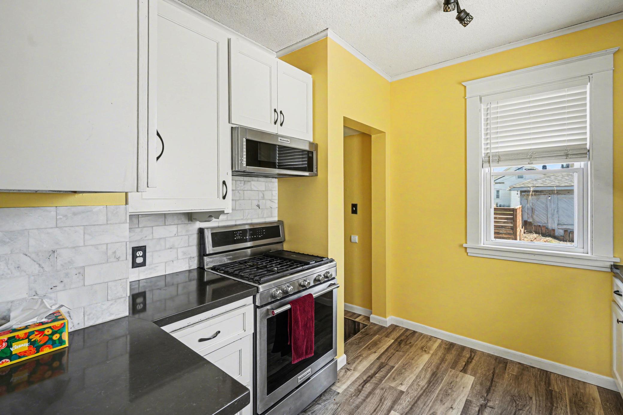 2411 Grand Street NE