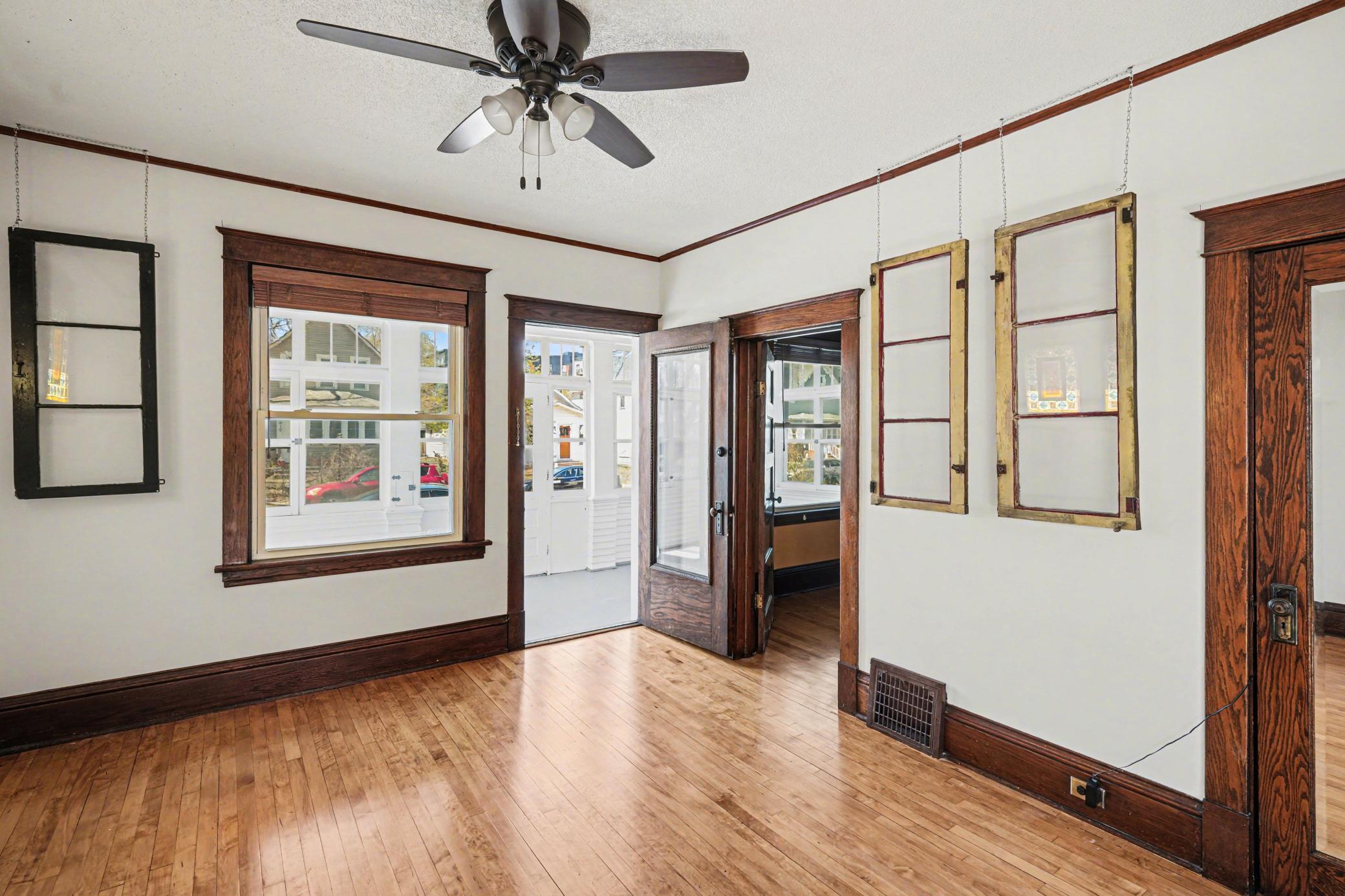 2411 Grand Street NE