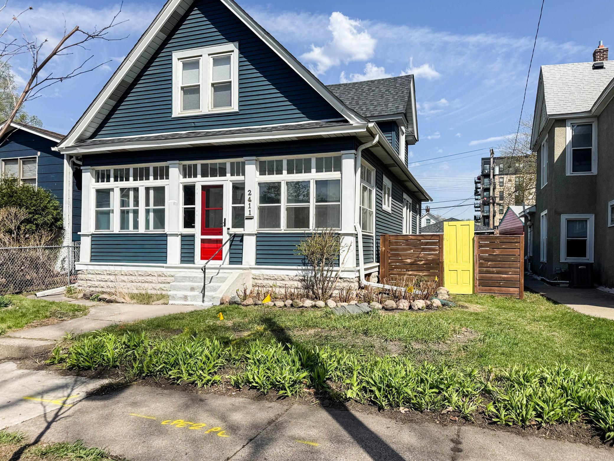 2411 Grand Street NE