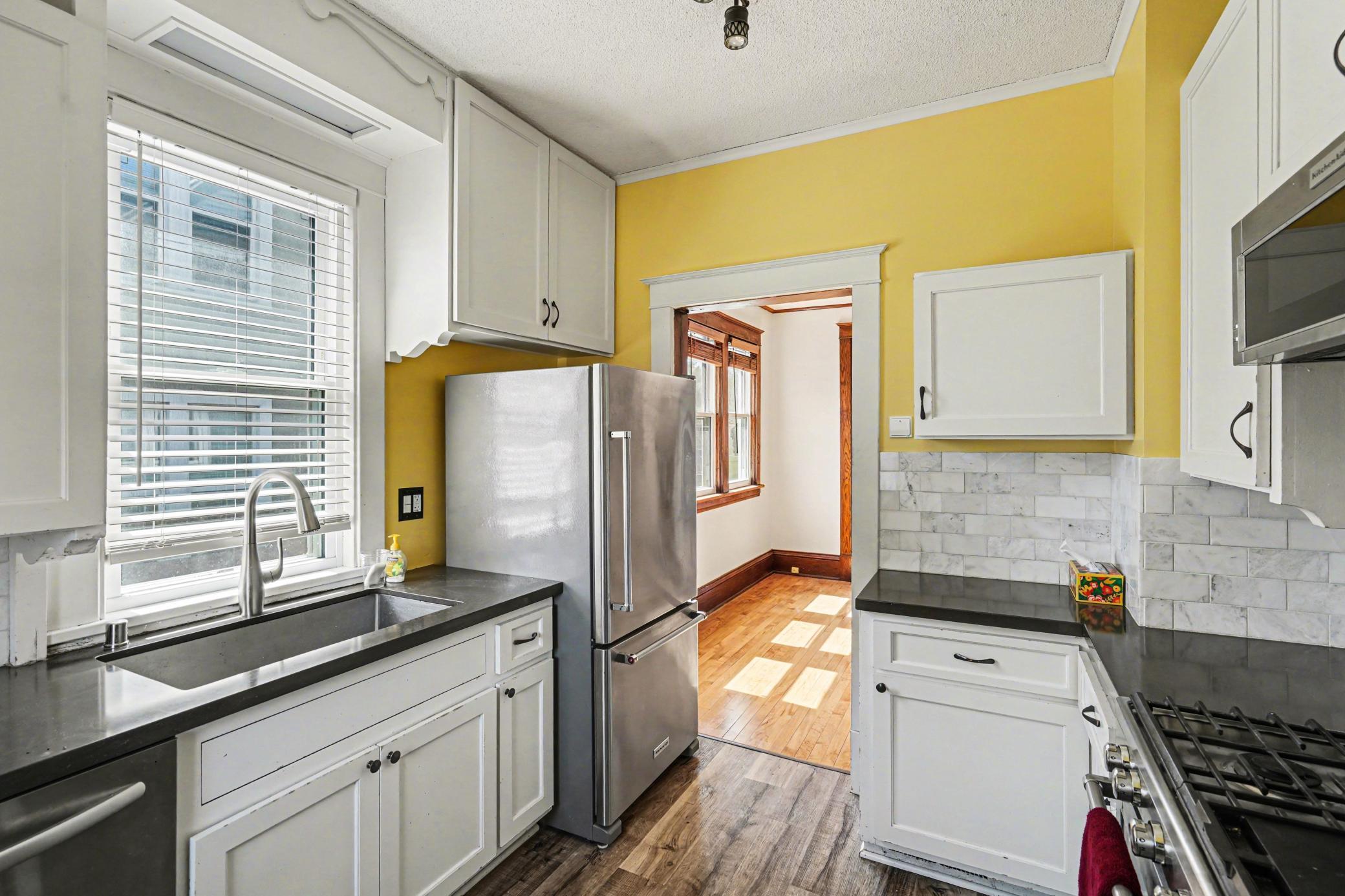 2411 Grand Street NE