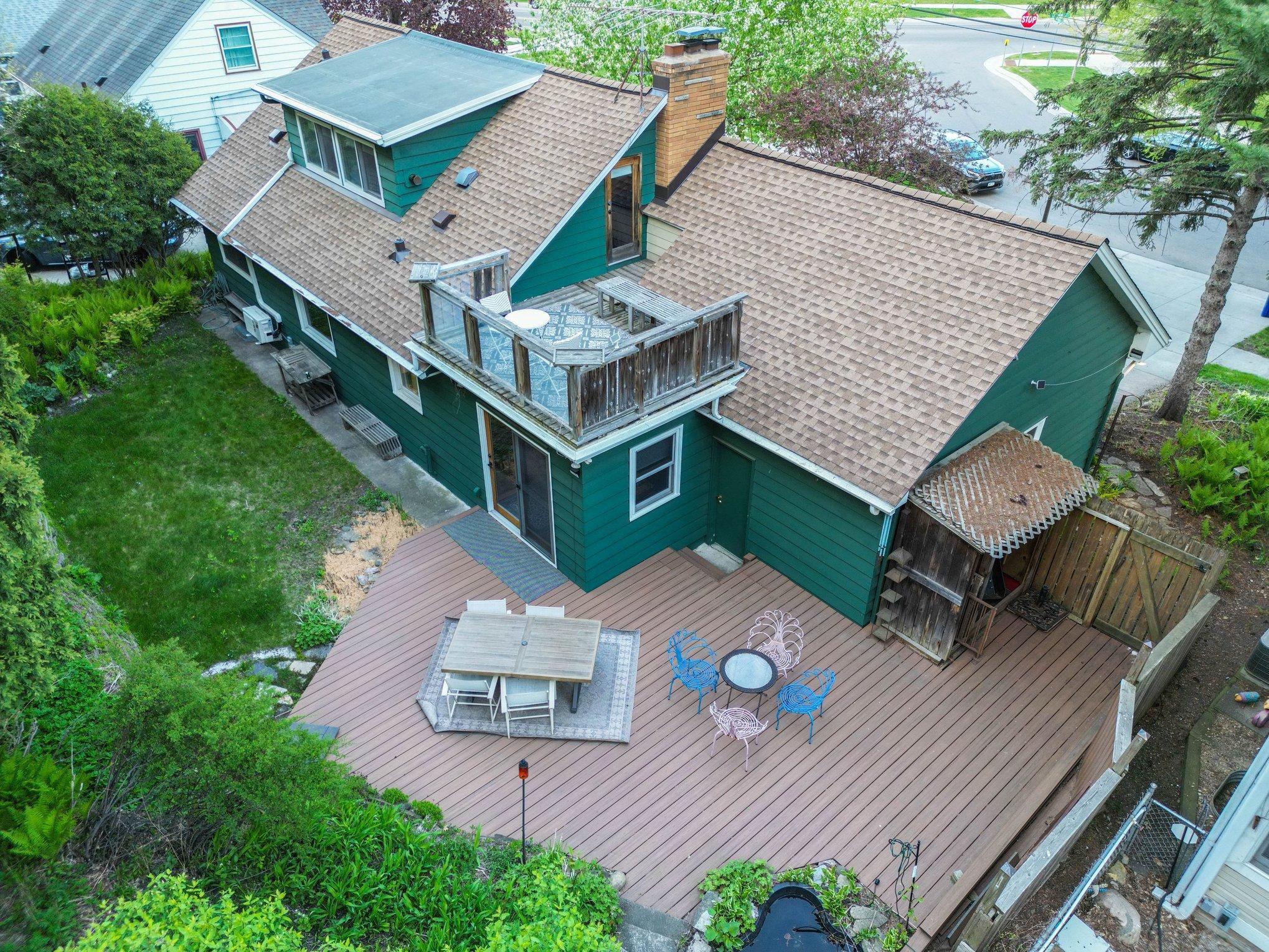 885 Old Lexington Avenue