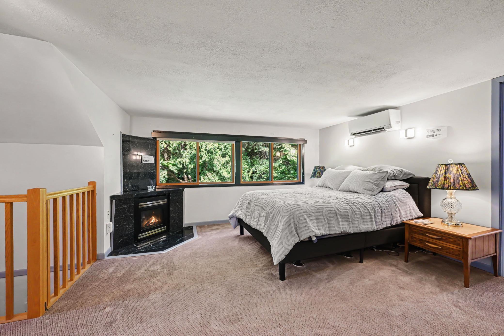 885 Old Lexington Avenue