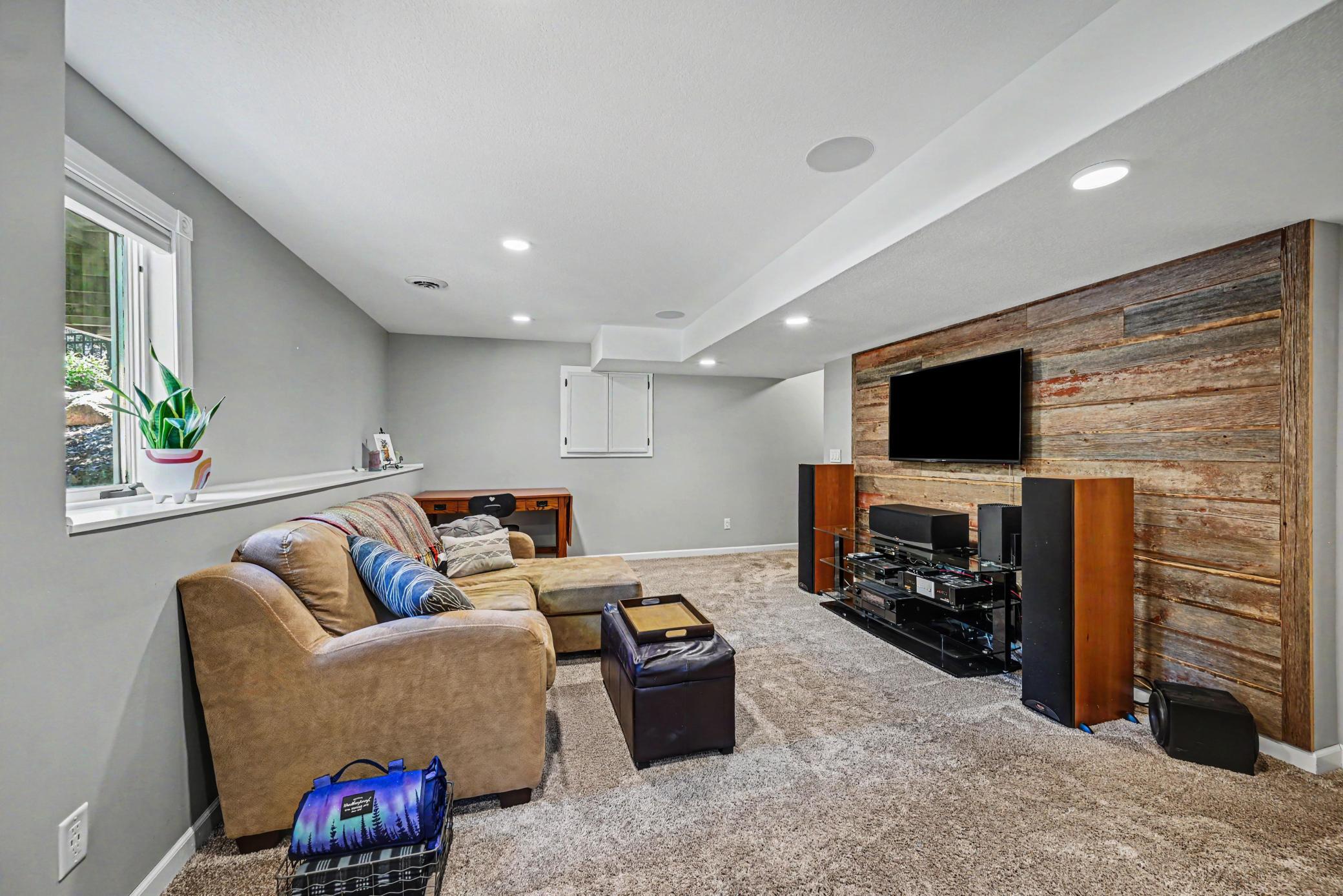 1195 Silverwood Road