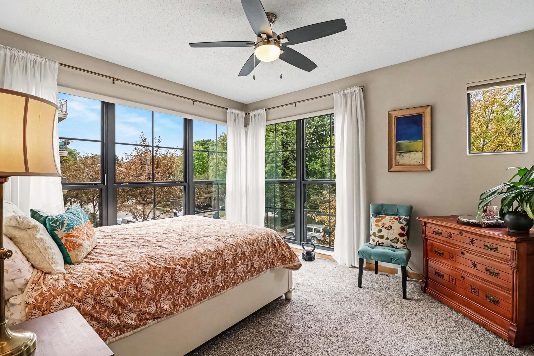 820 Emerald Street Unit: 117