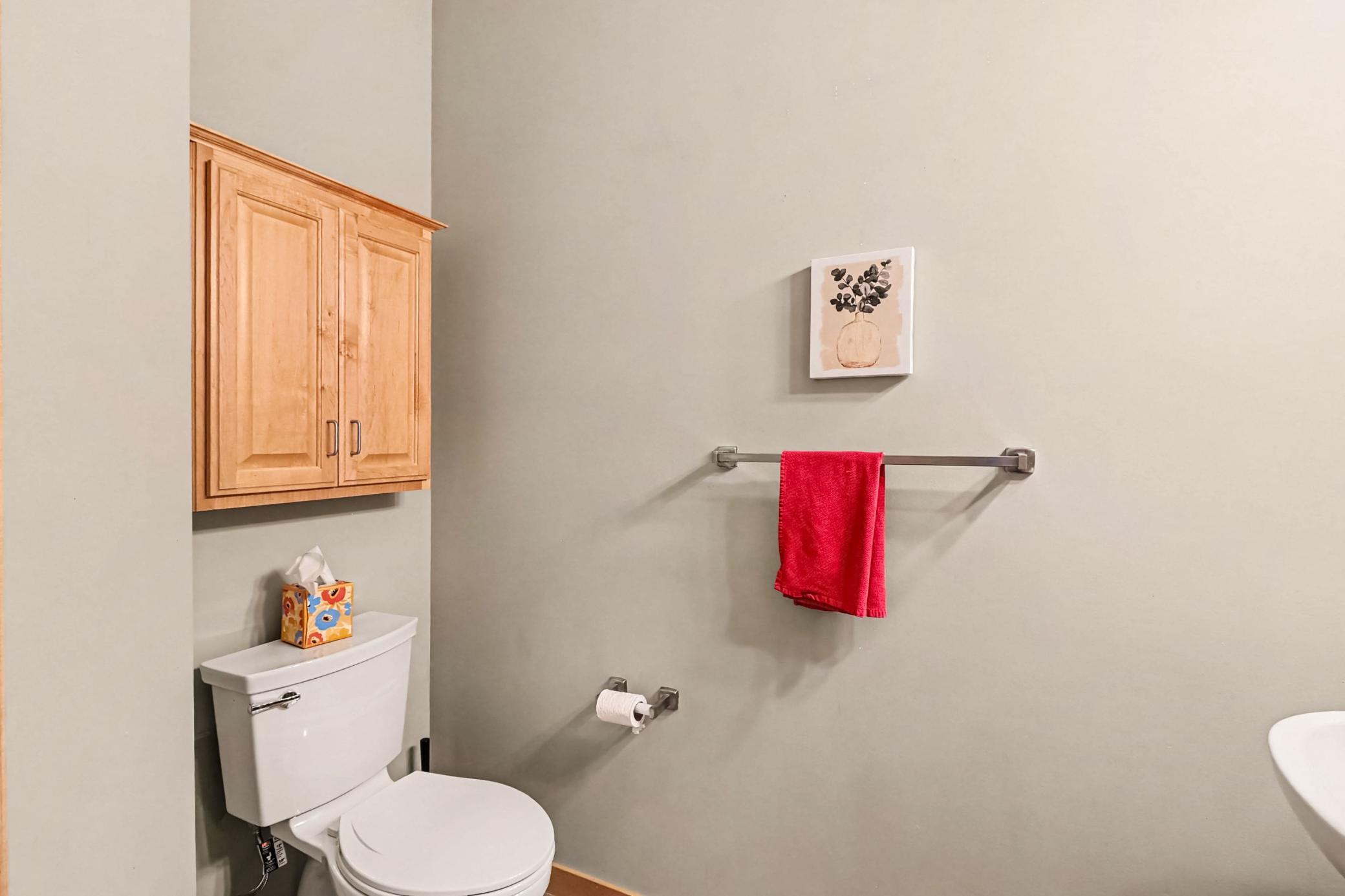 820 Emerald Street Unit: 117