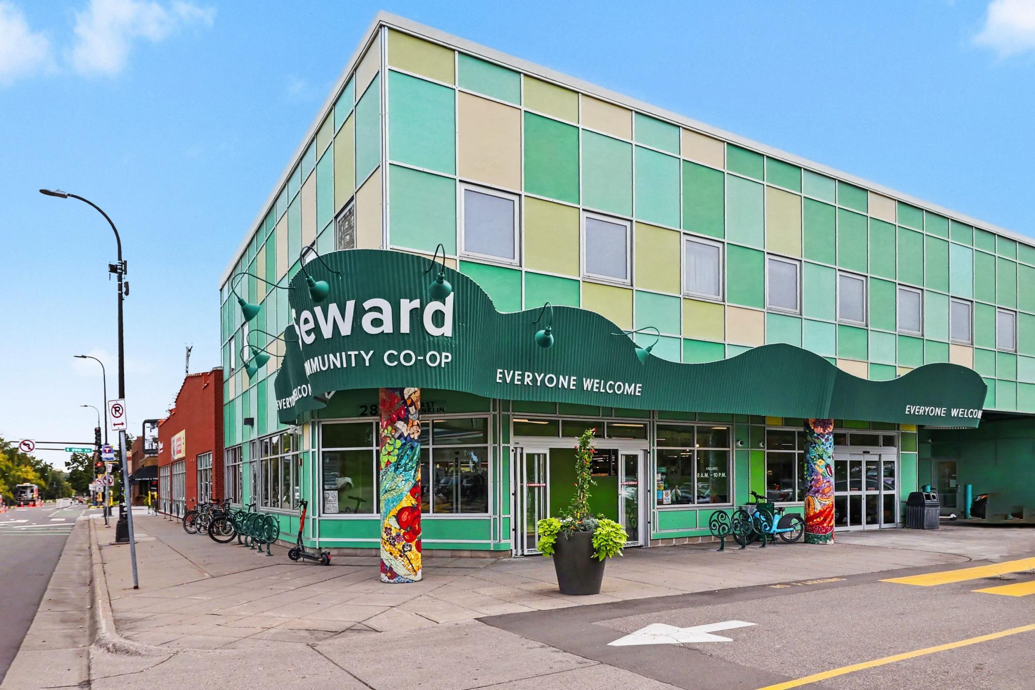 820 Emerald Street Unit: 117