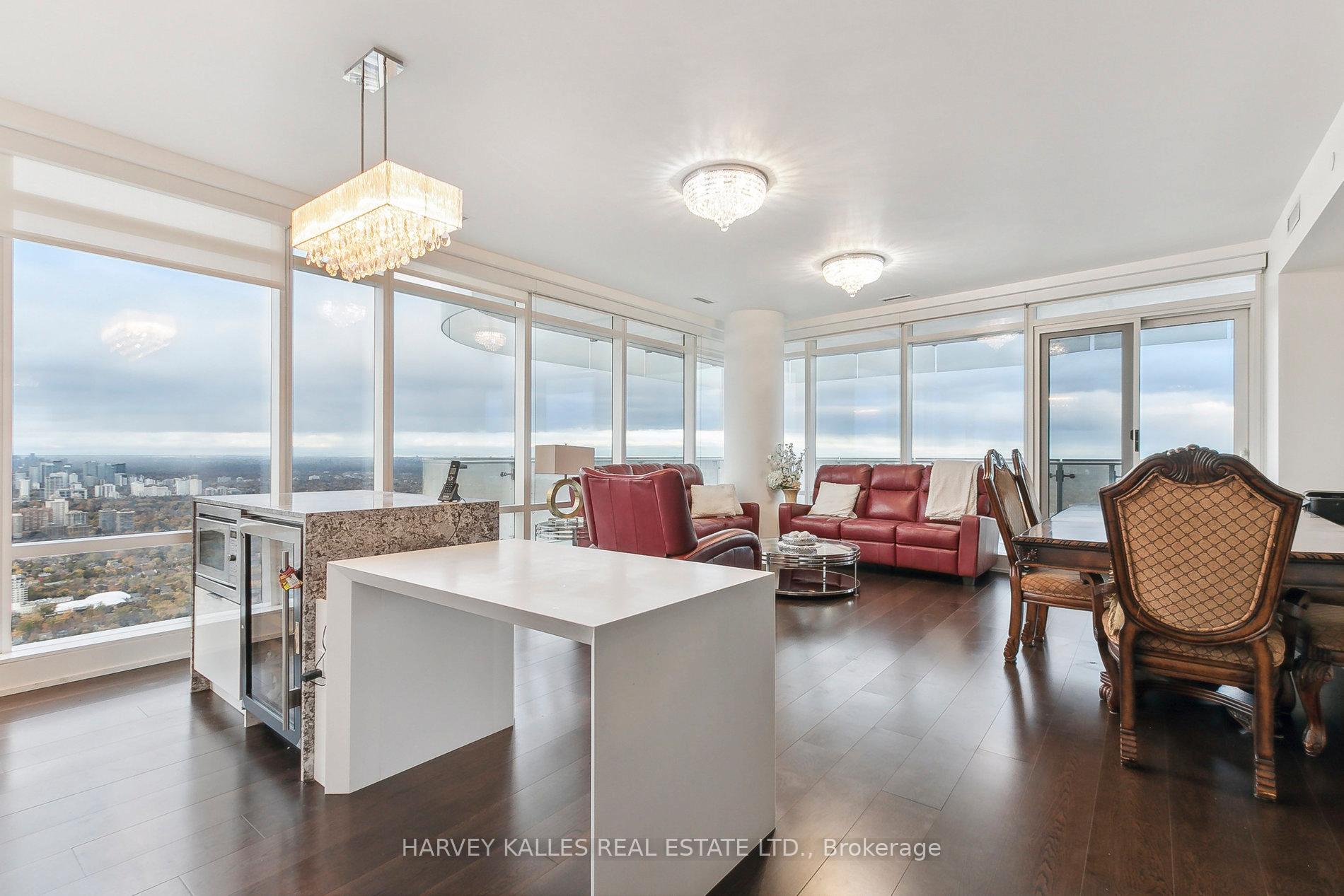 1 Bloor Street E 6801