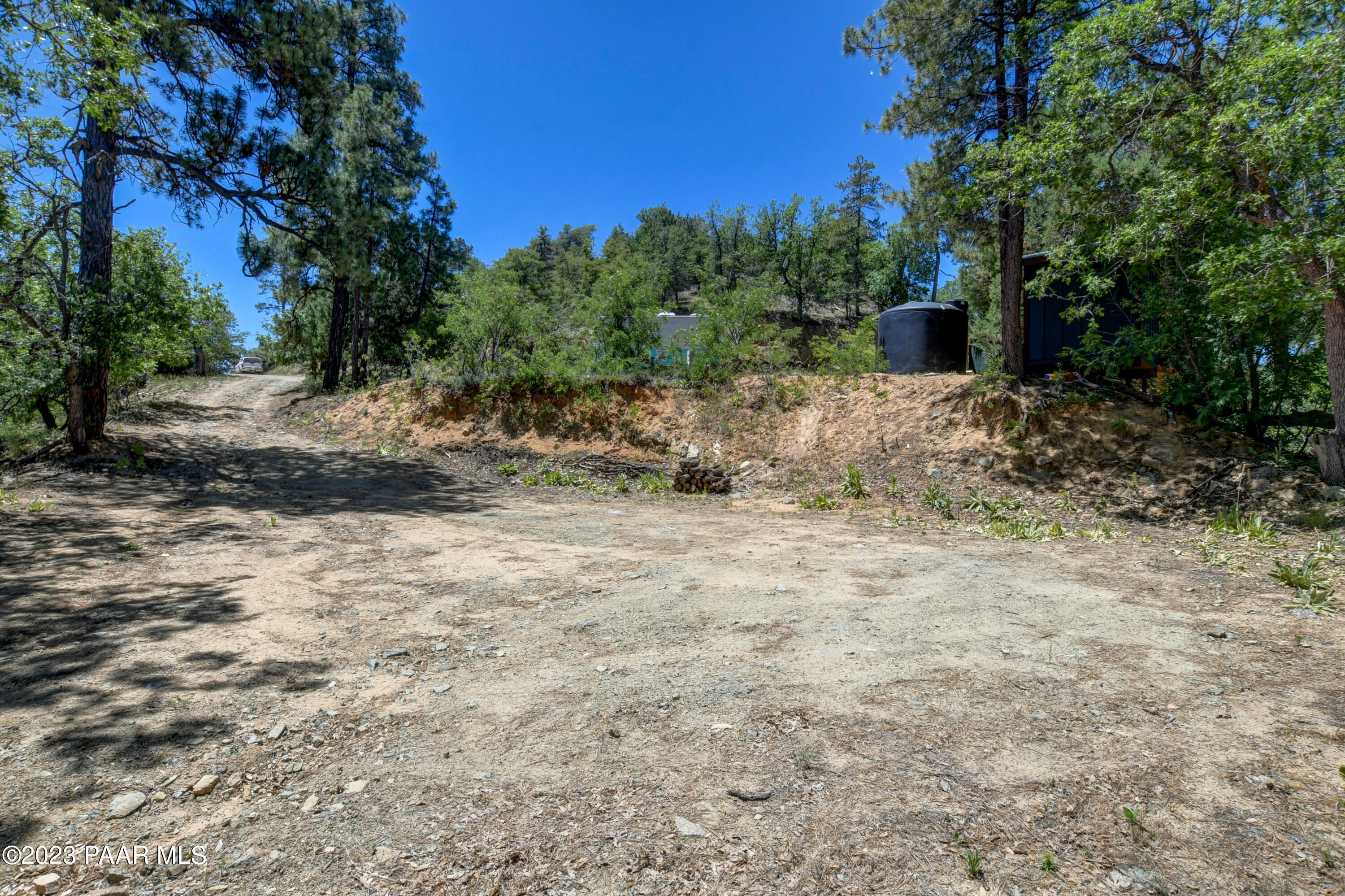 200 S Endress Lane