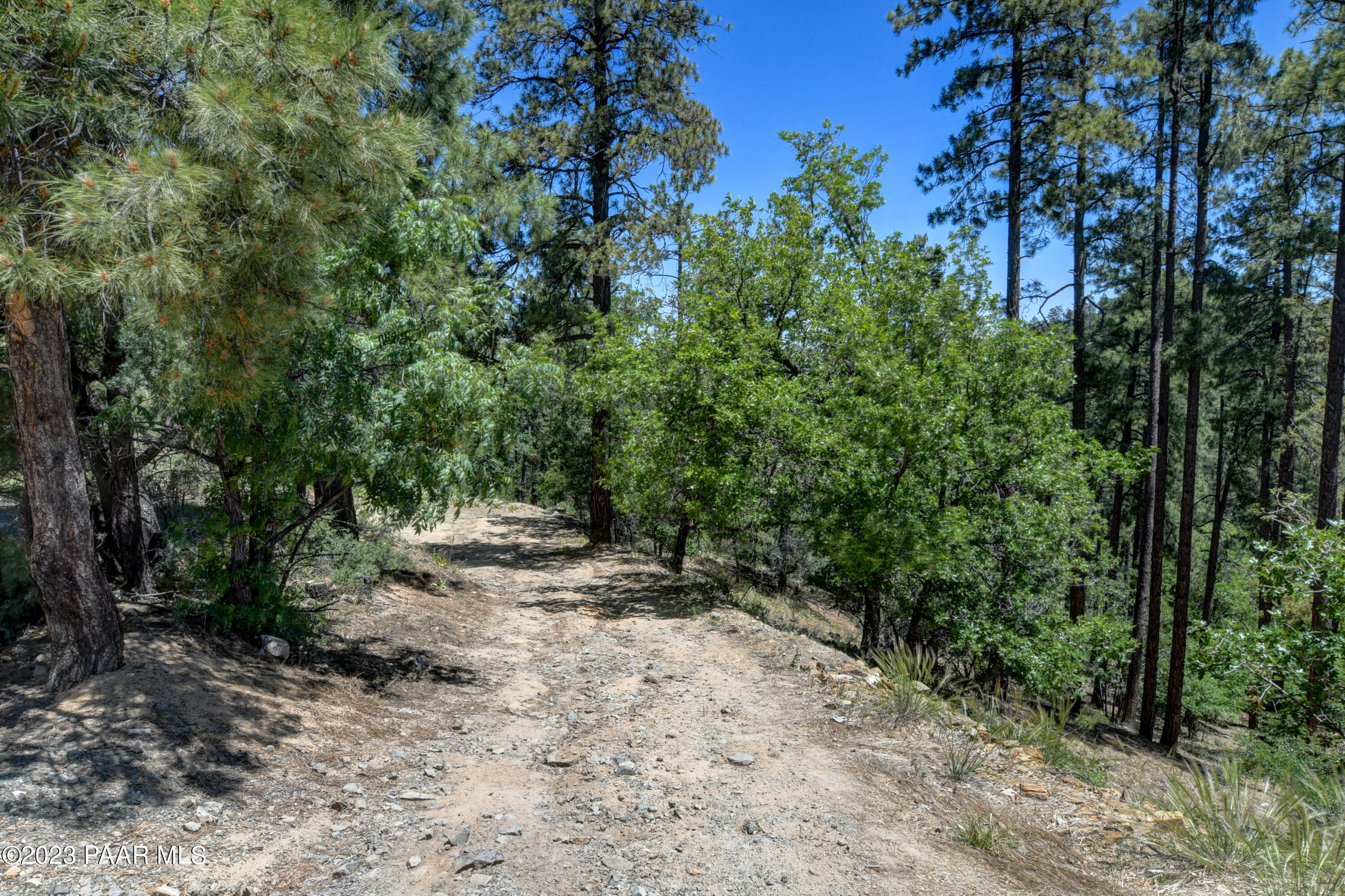 200 S Endress Lane