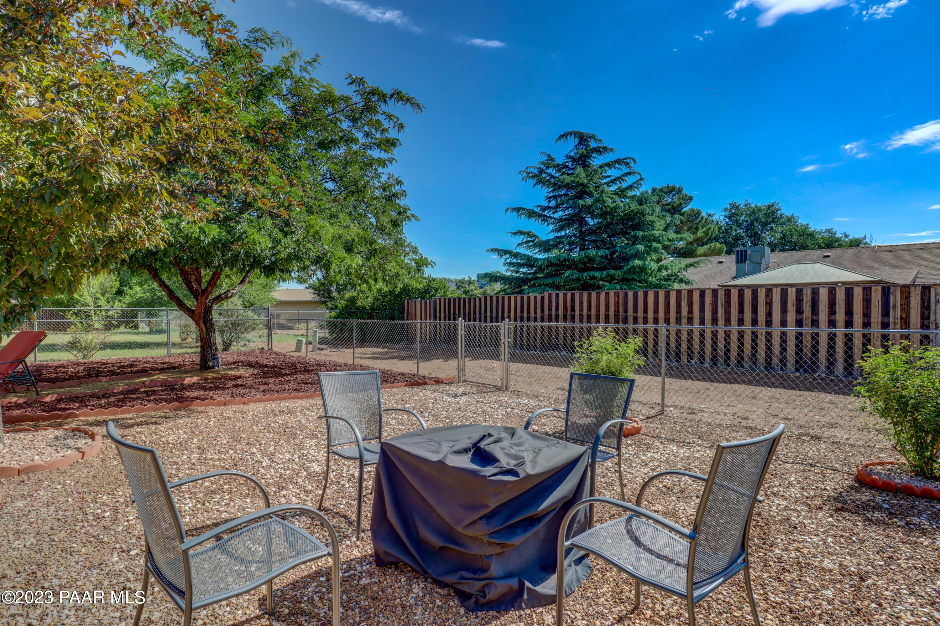 2811 N Cedar Springs Lane