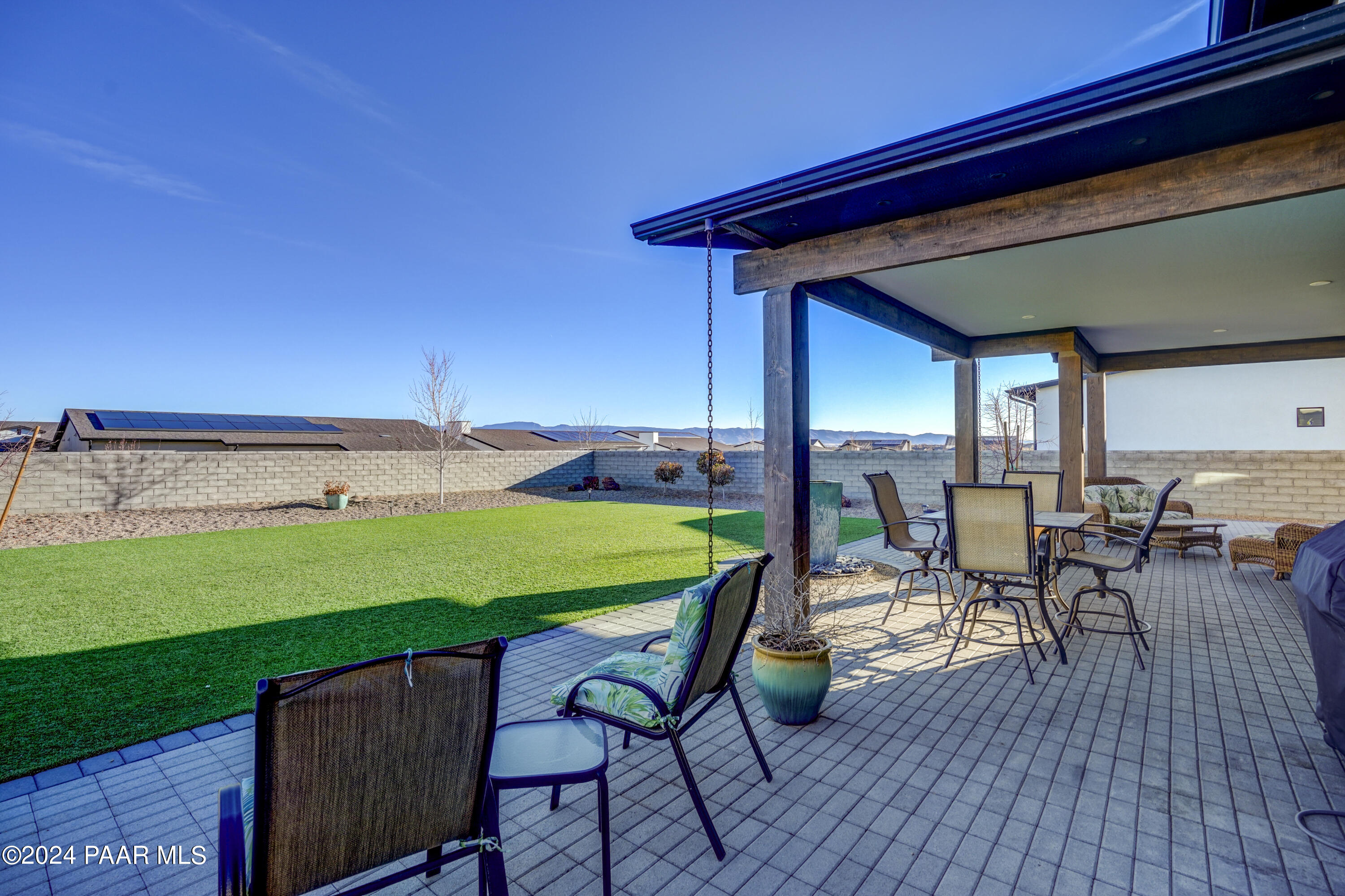 5537 E Killen Loop