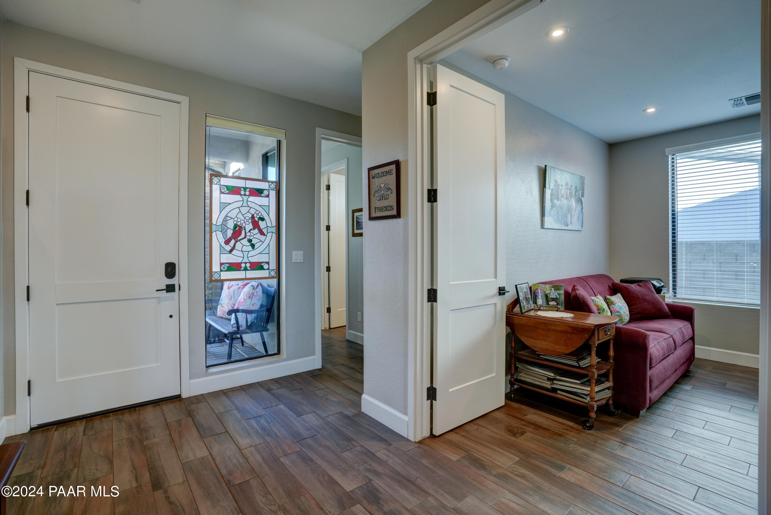 5537 E Killen Loop