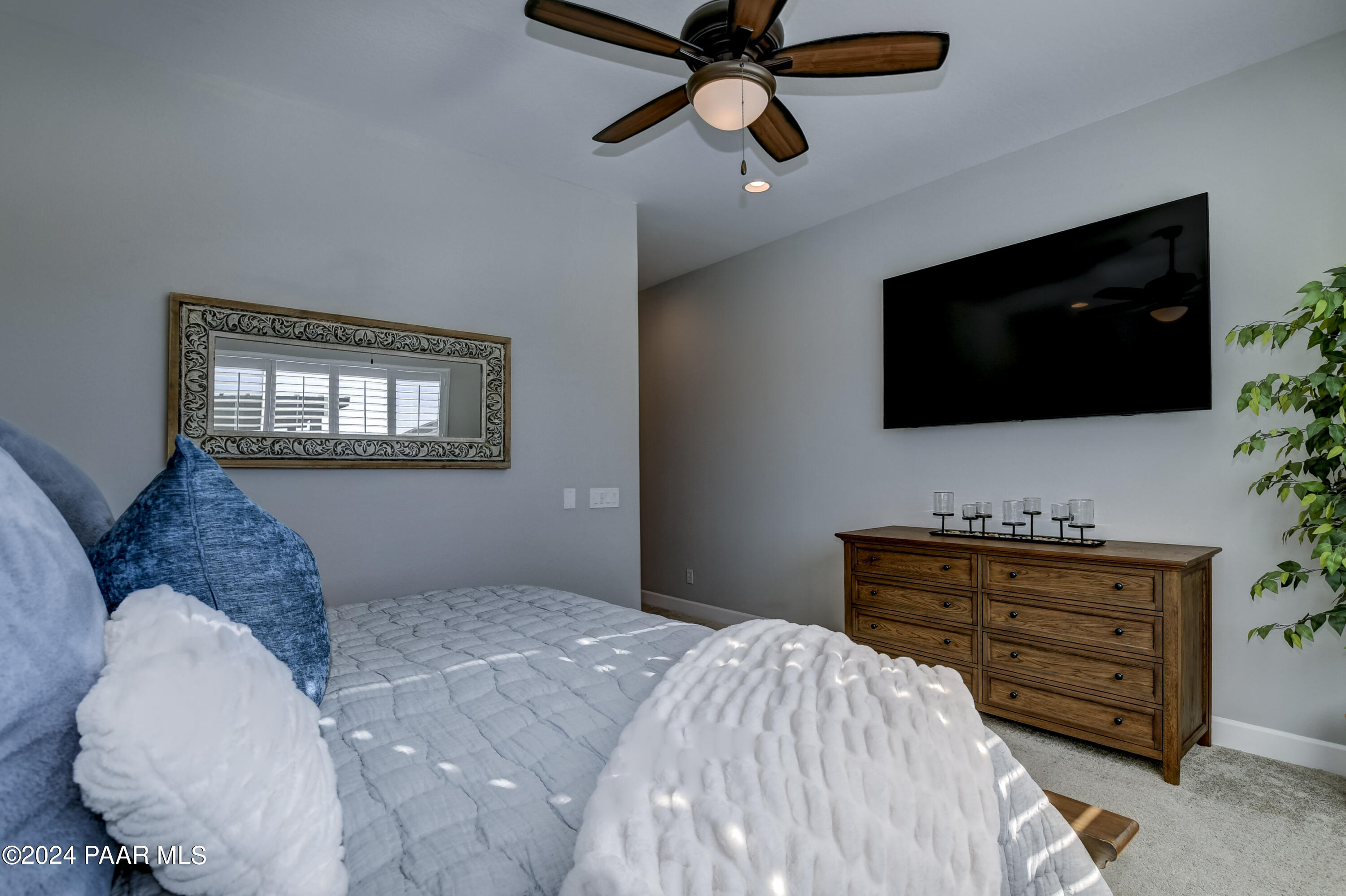 6823 Golden Tree Drive