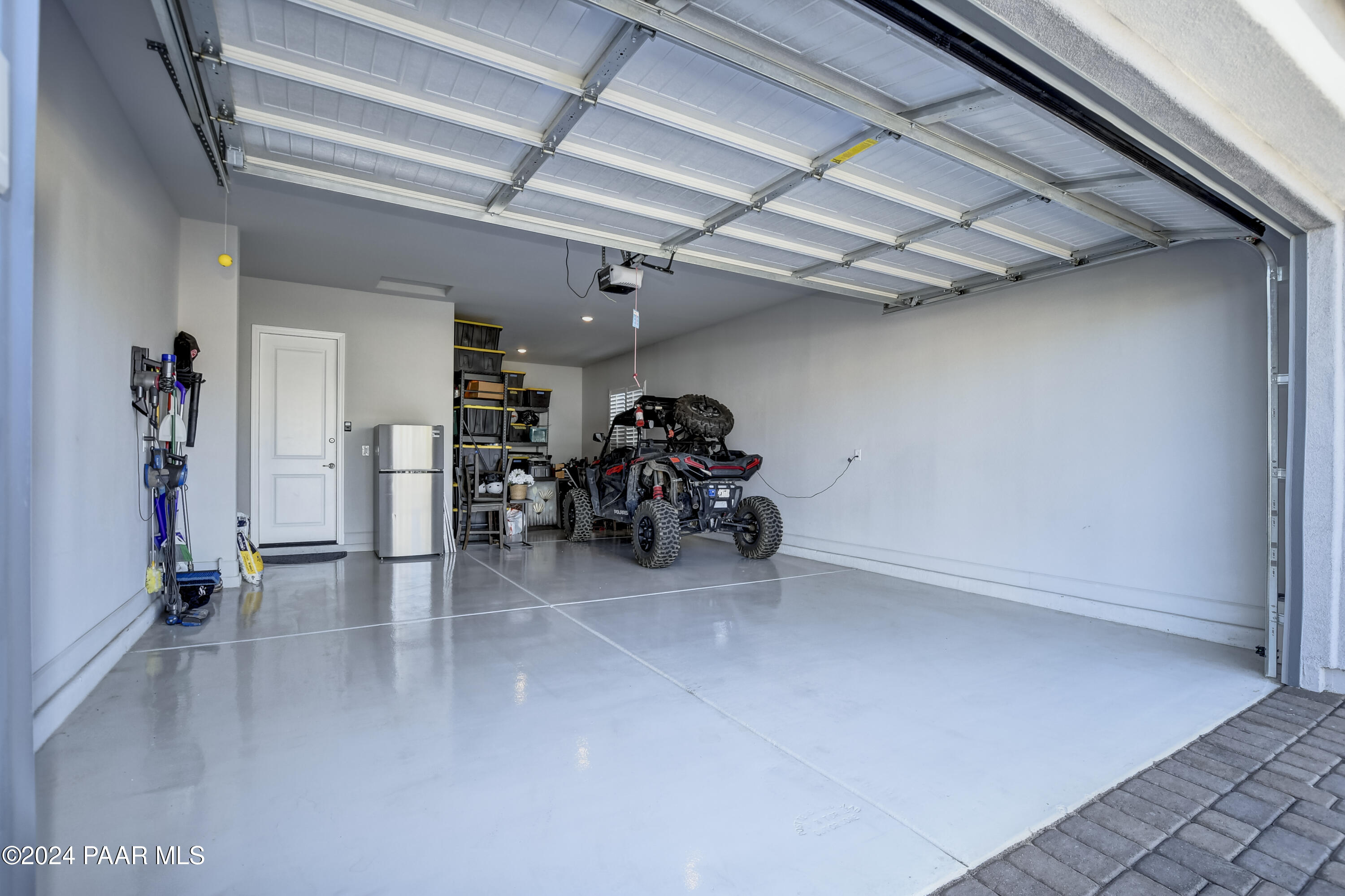 6823 Golden Tree Drive