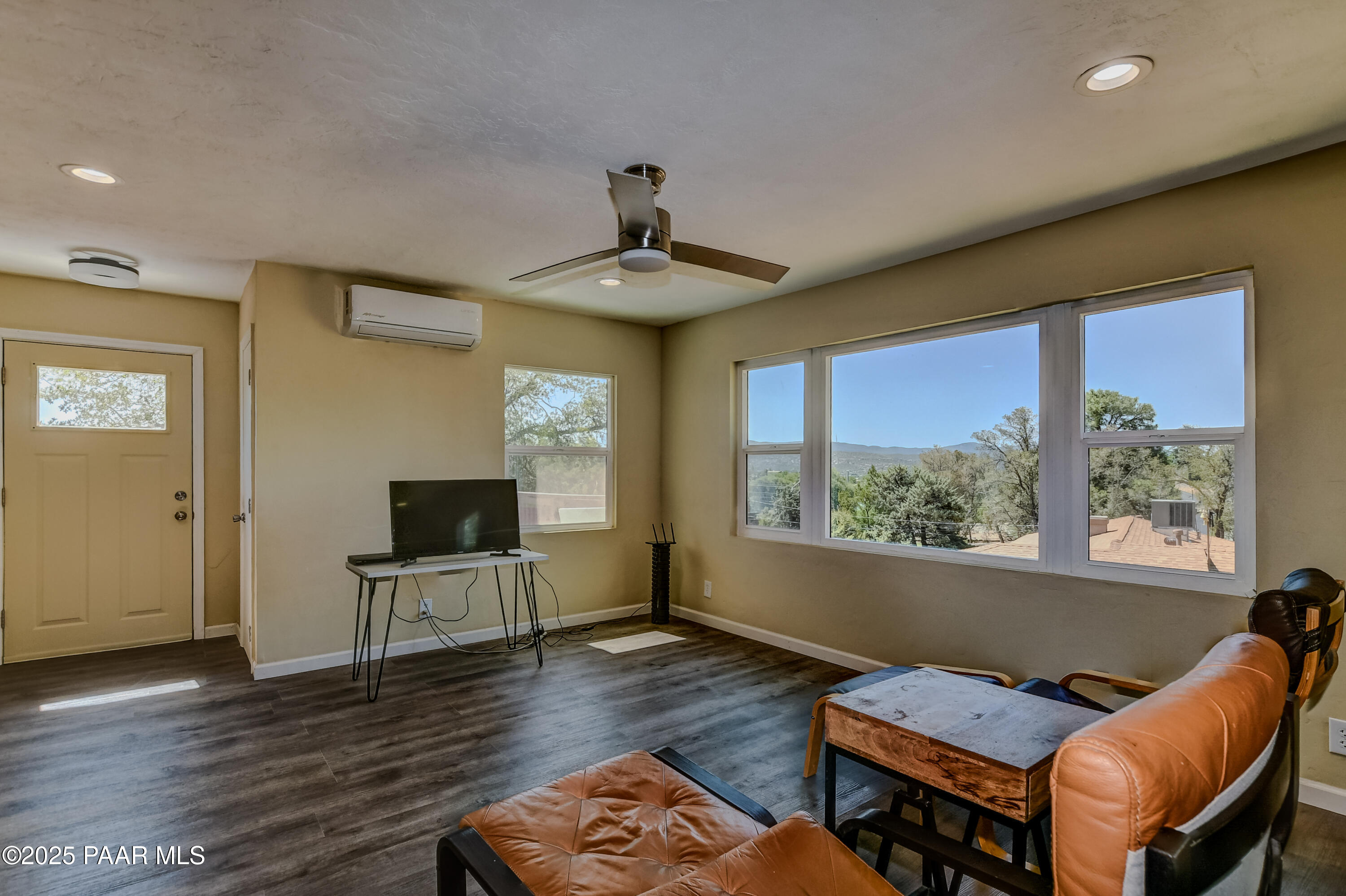 1722 Oaklawn Drive