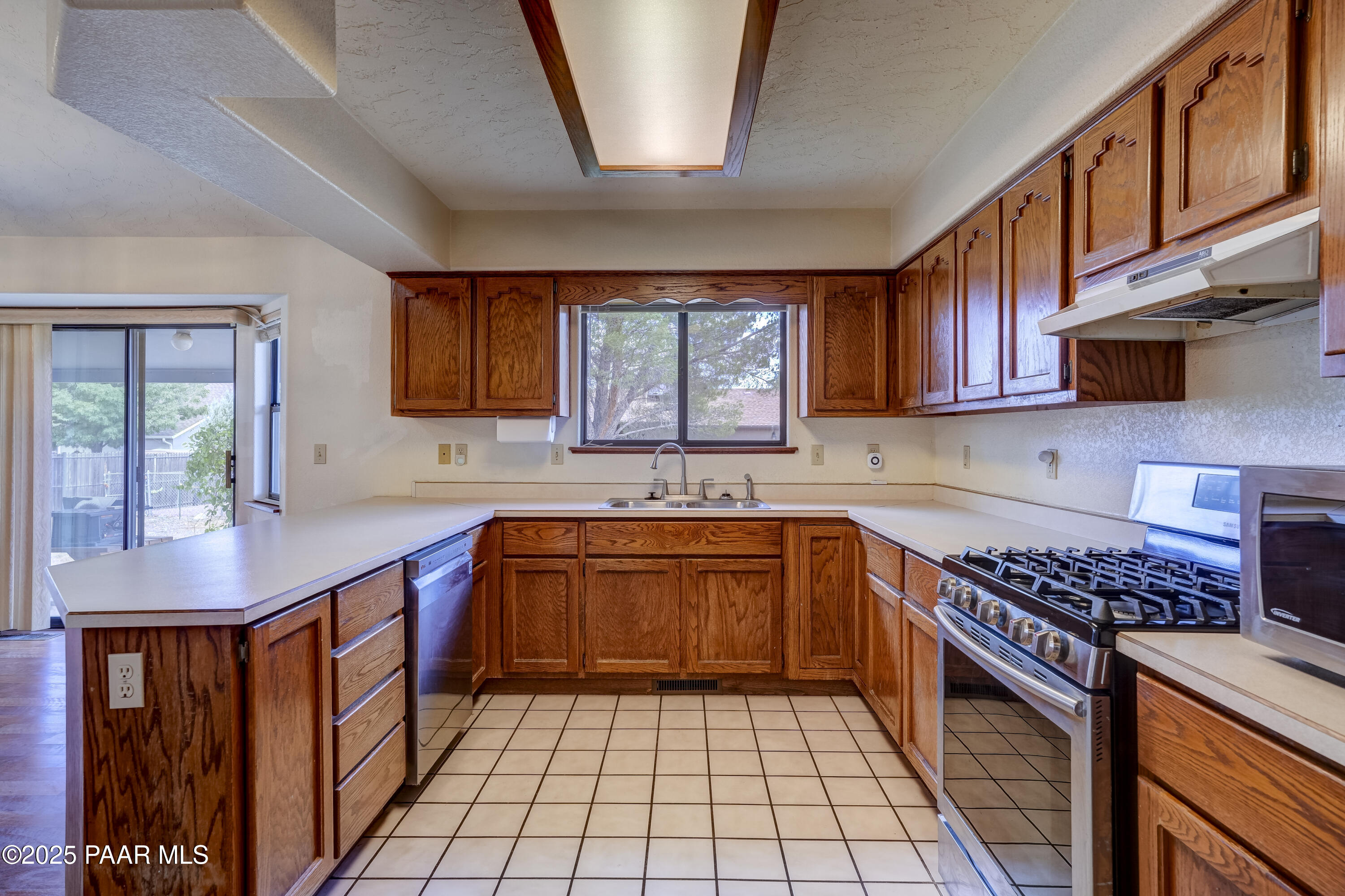 7200 E Wren Drive
