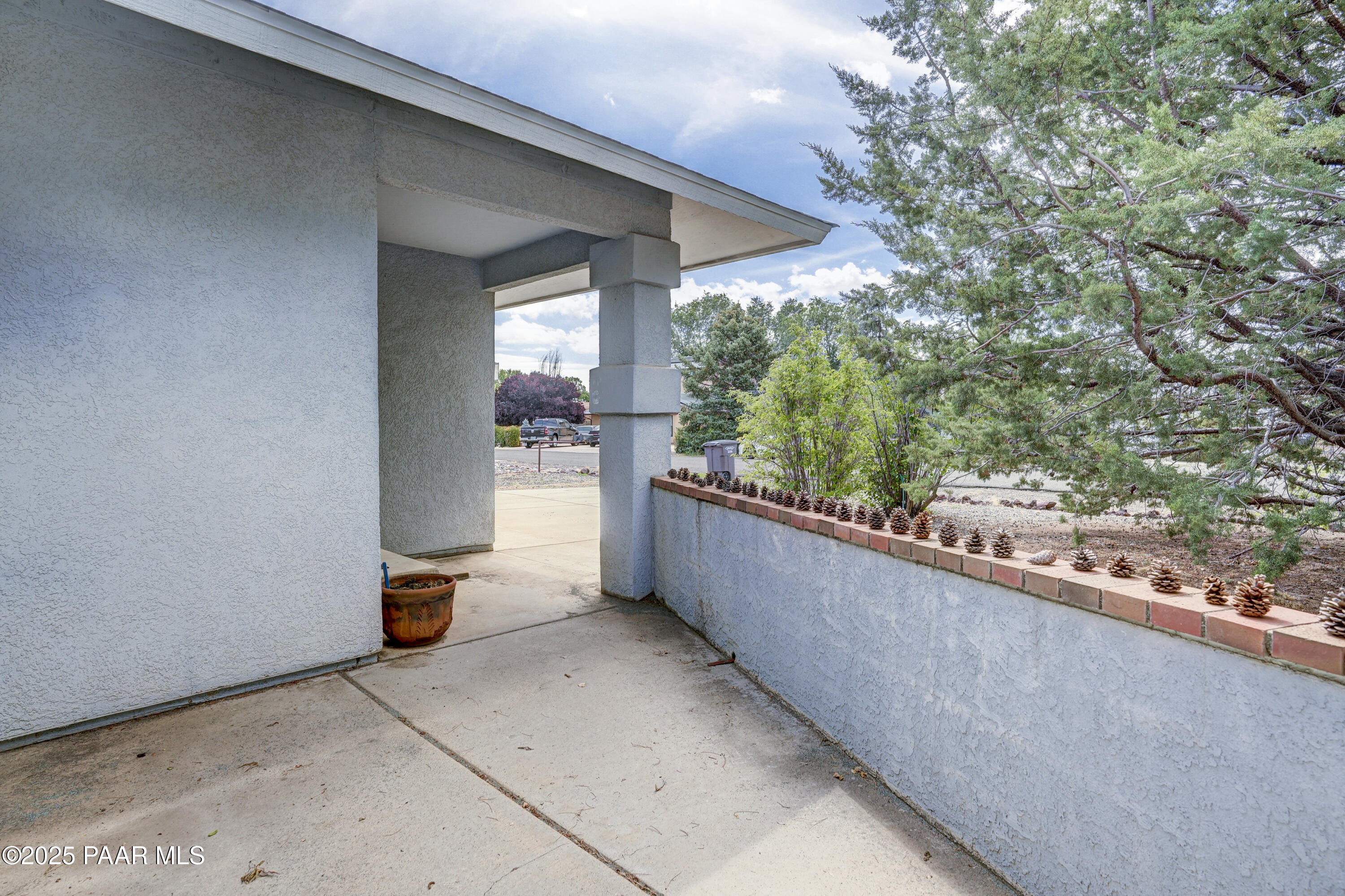 7200 E Wren Drive