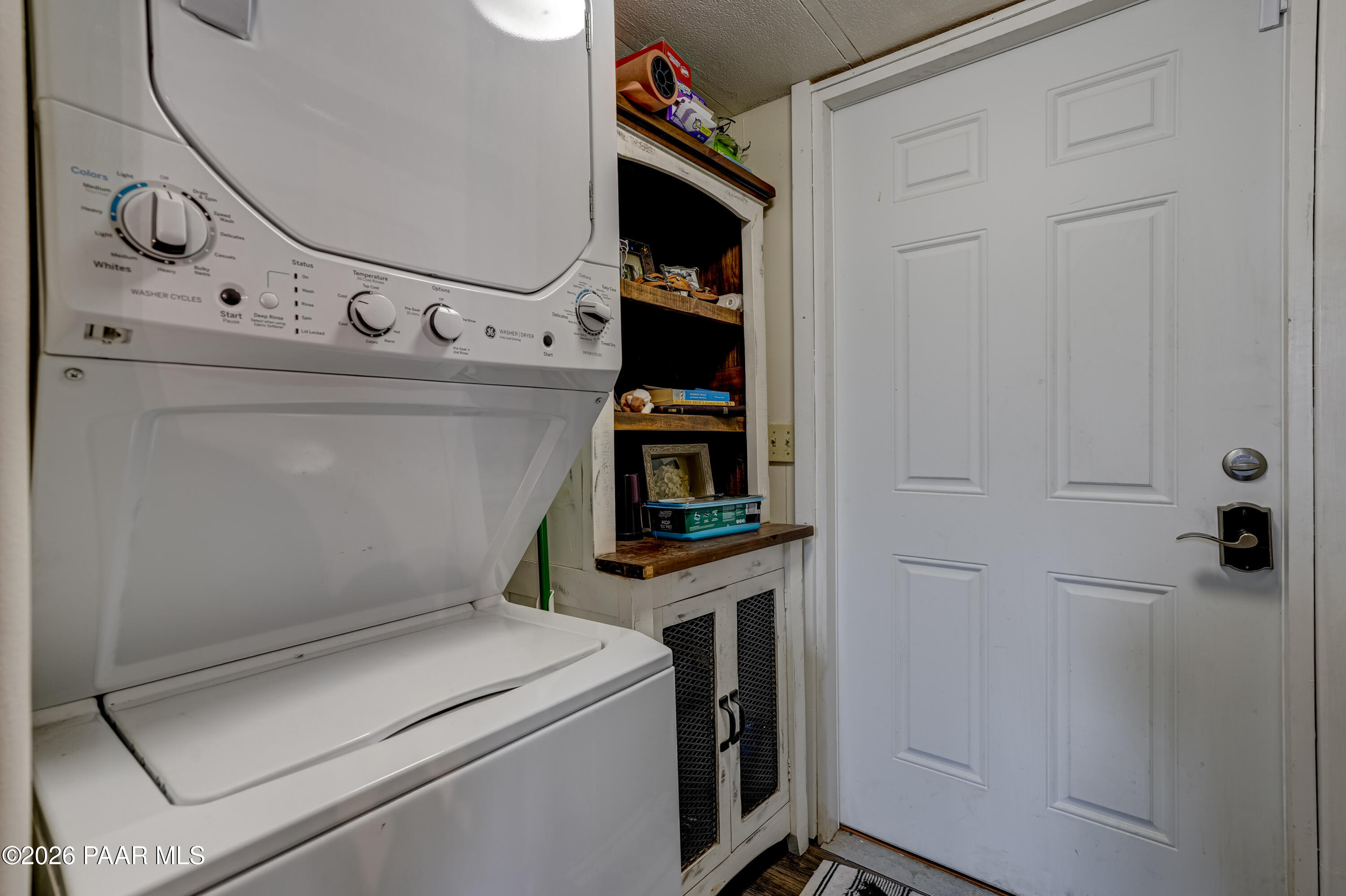 349 S Road 1 W Unit: B9