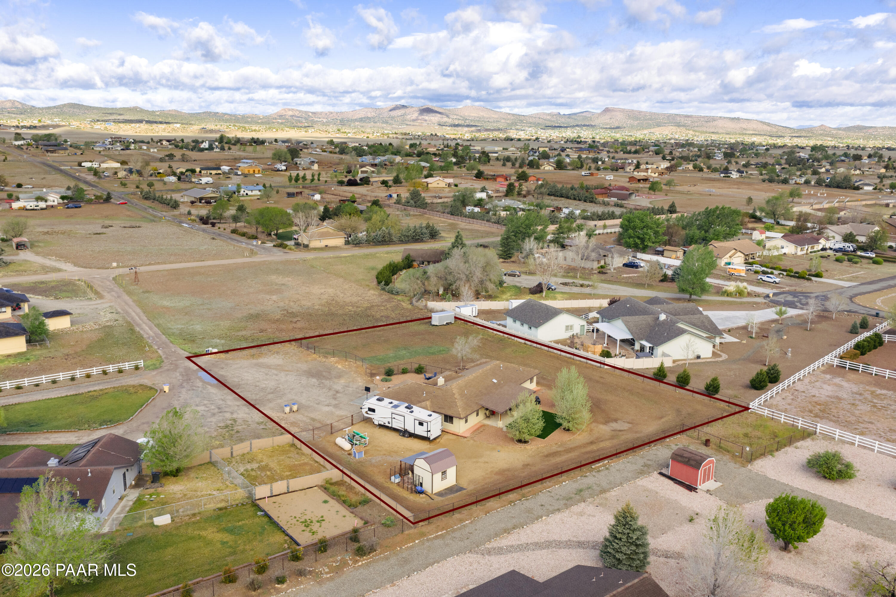 213 N Sycamore Vista Drive