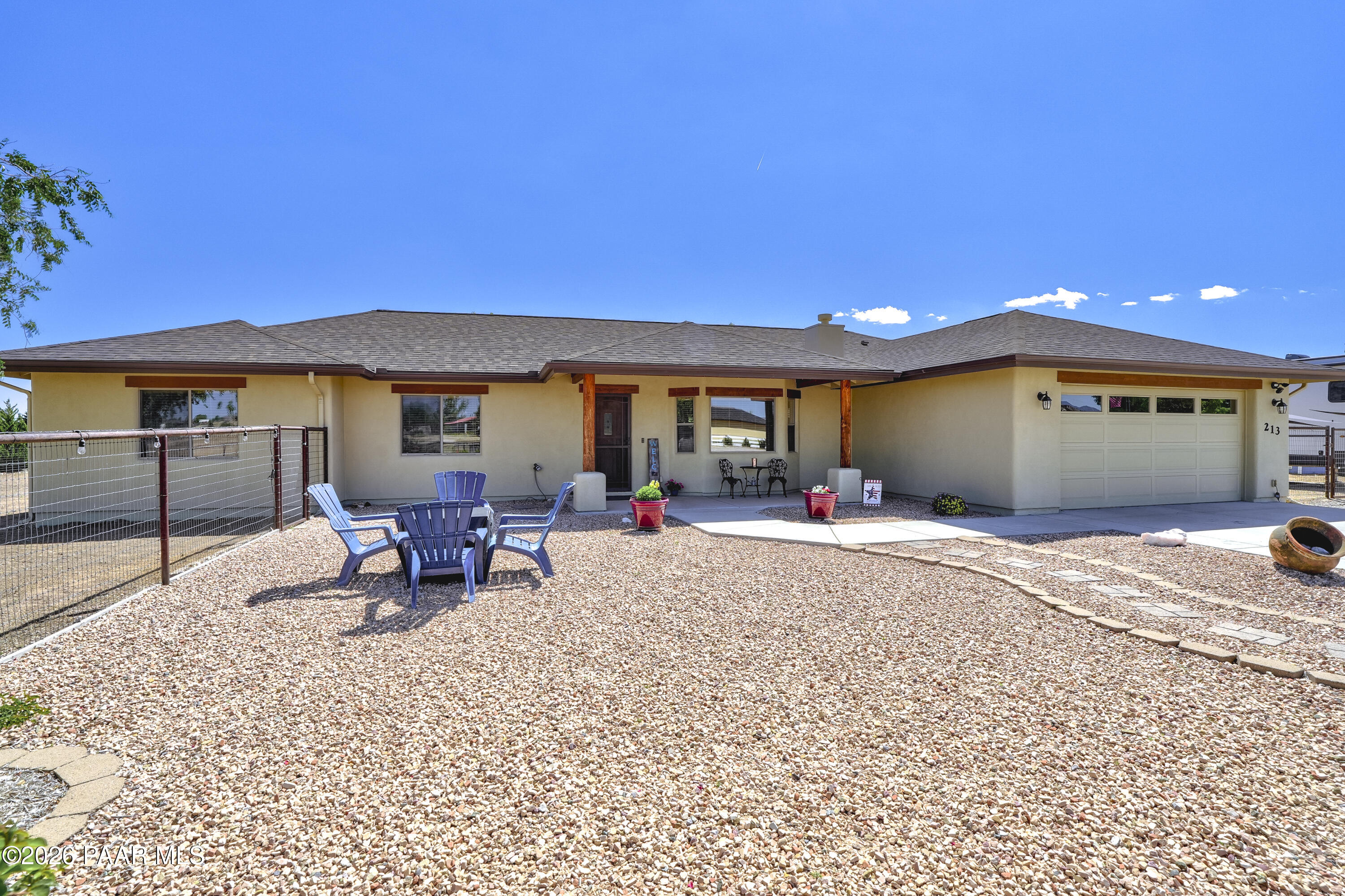 213 N Sycamore Vista Drive