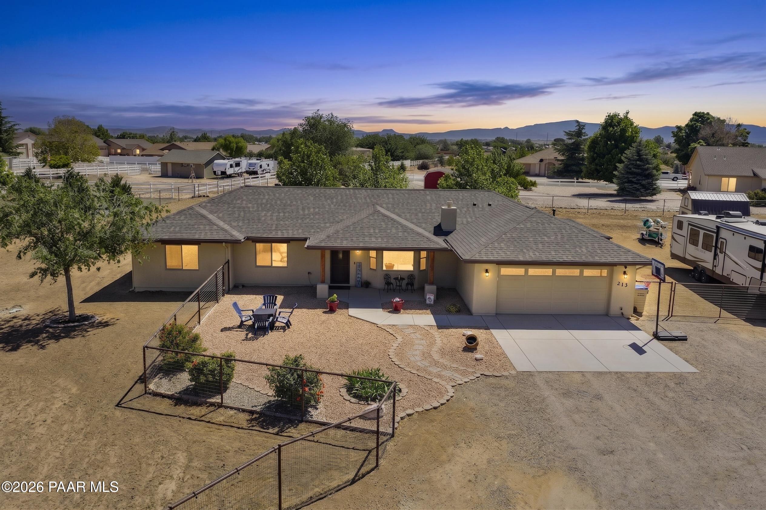 213 N Sycamore Vista Drive