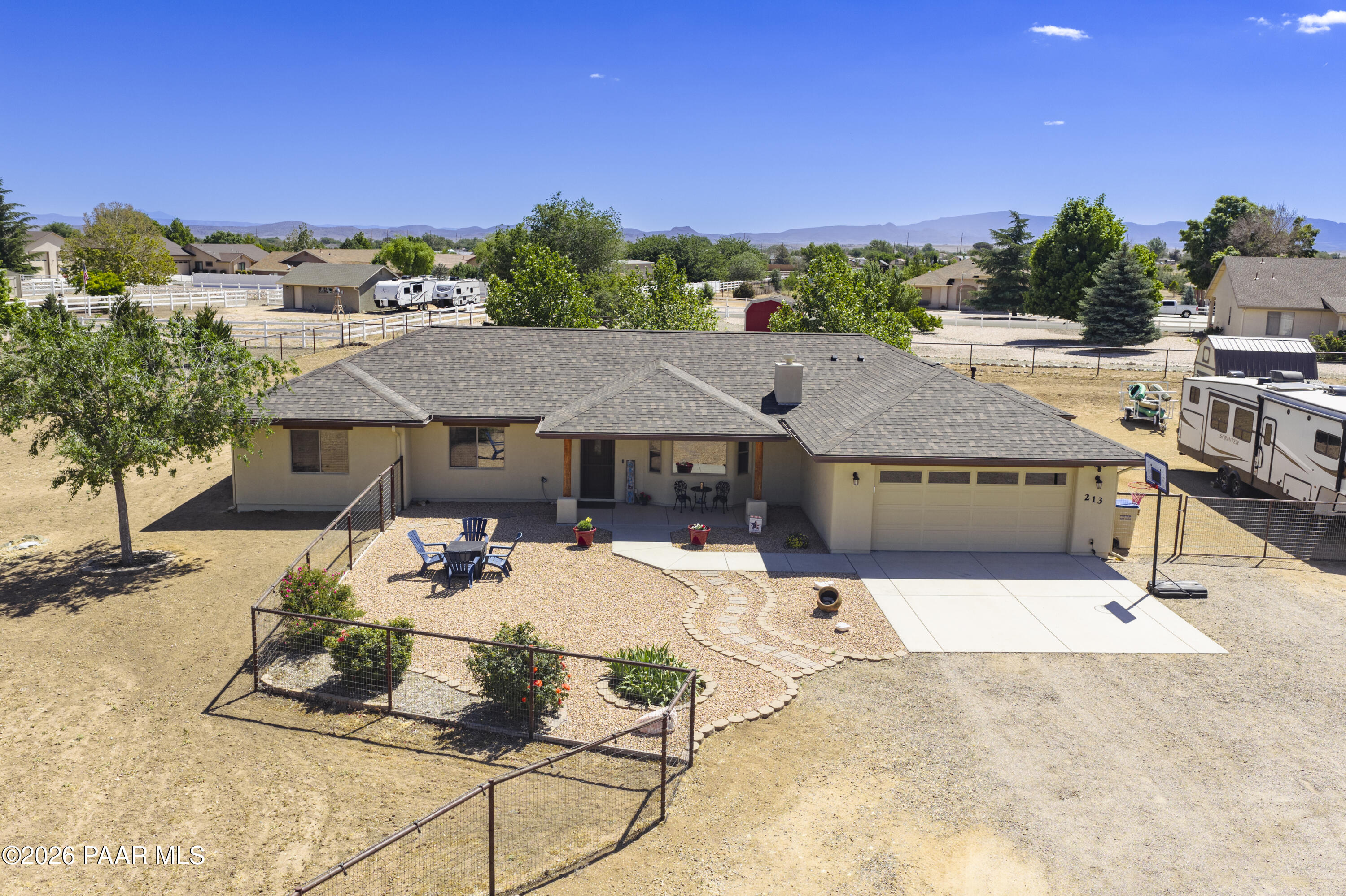 213 N Sycamore Vista Drive