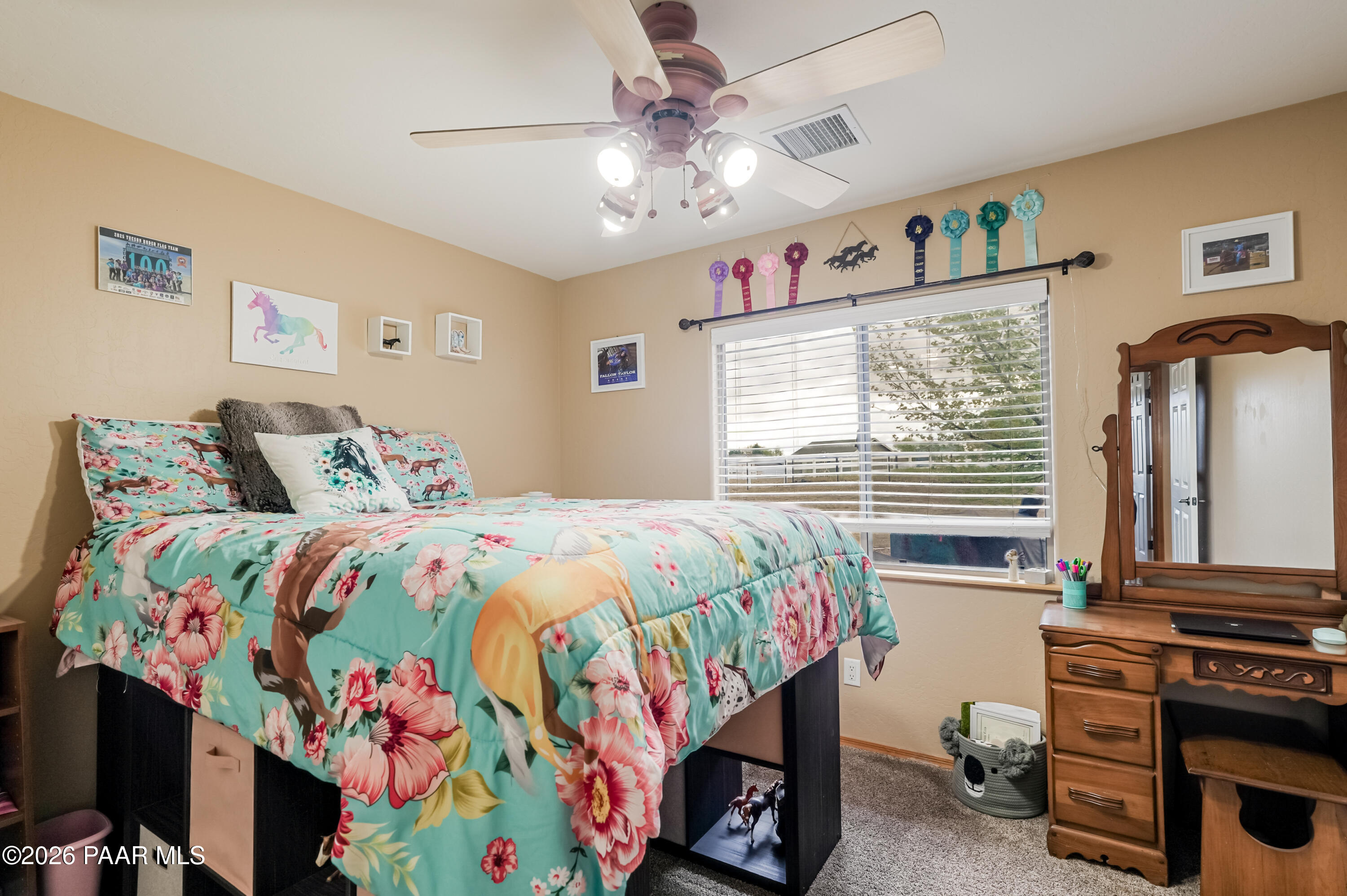 213 N Sycamore Vista Drive