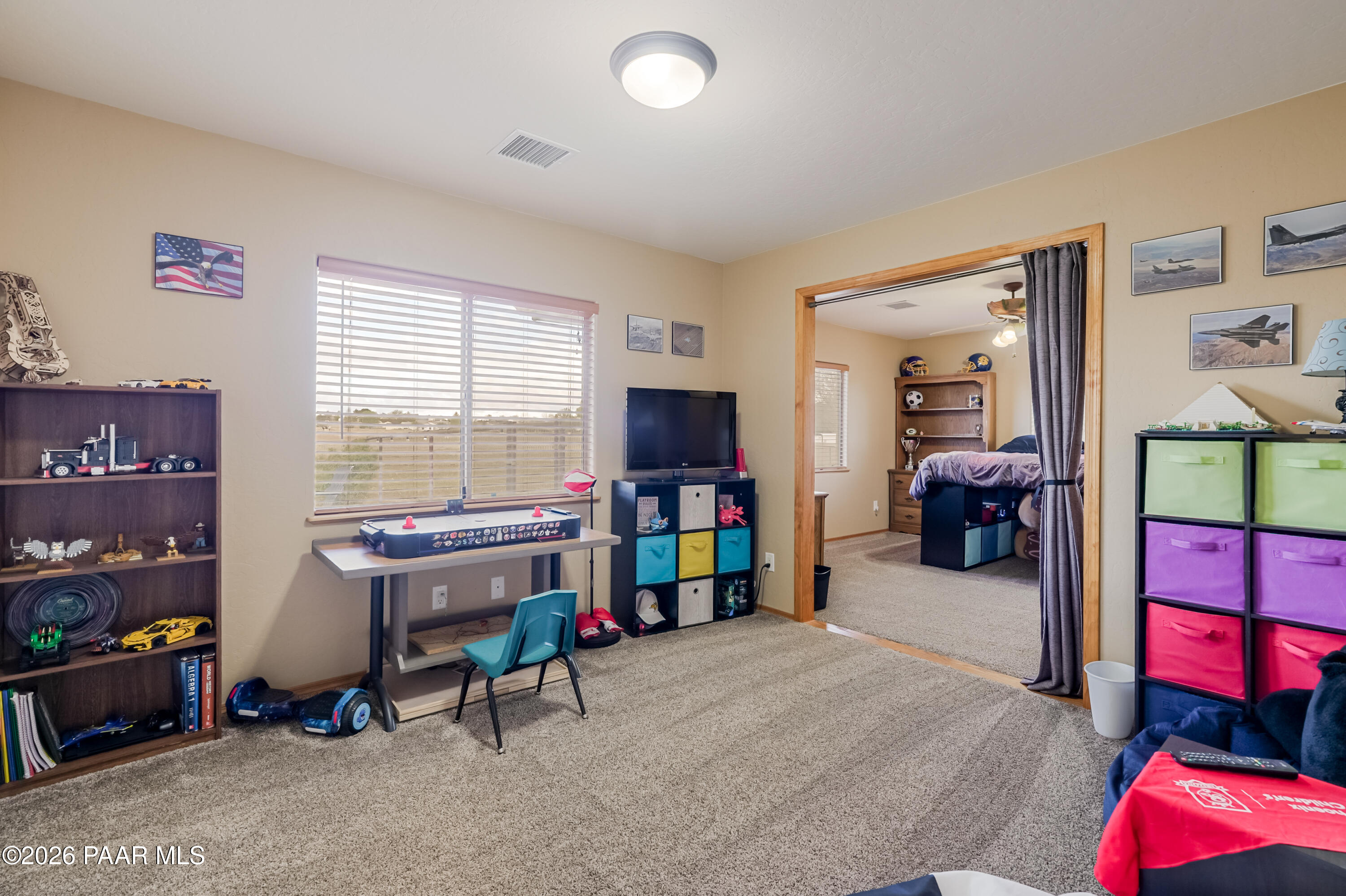 213 N Sycamore Vista Drive