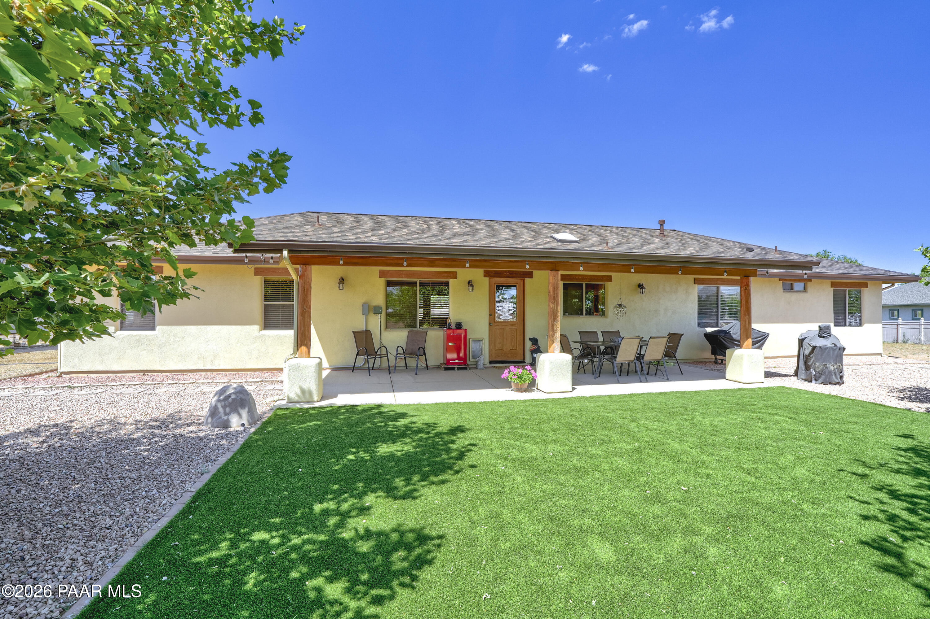 213 N Sycamore Vista Drive