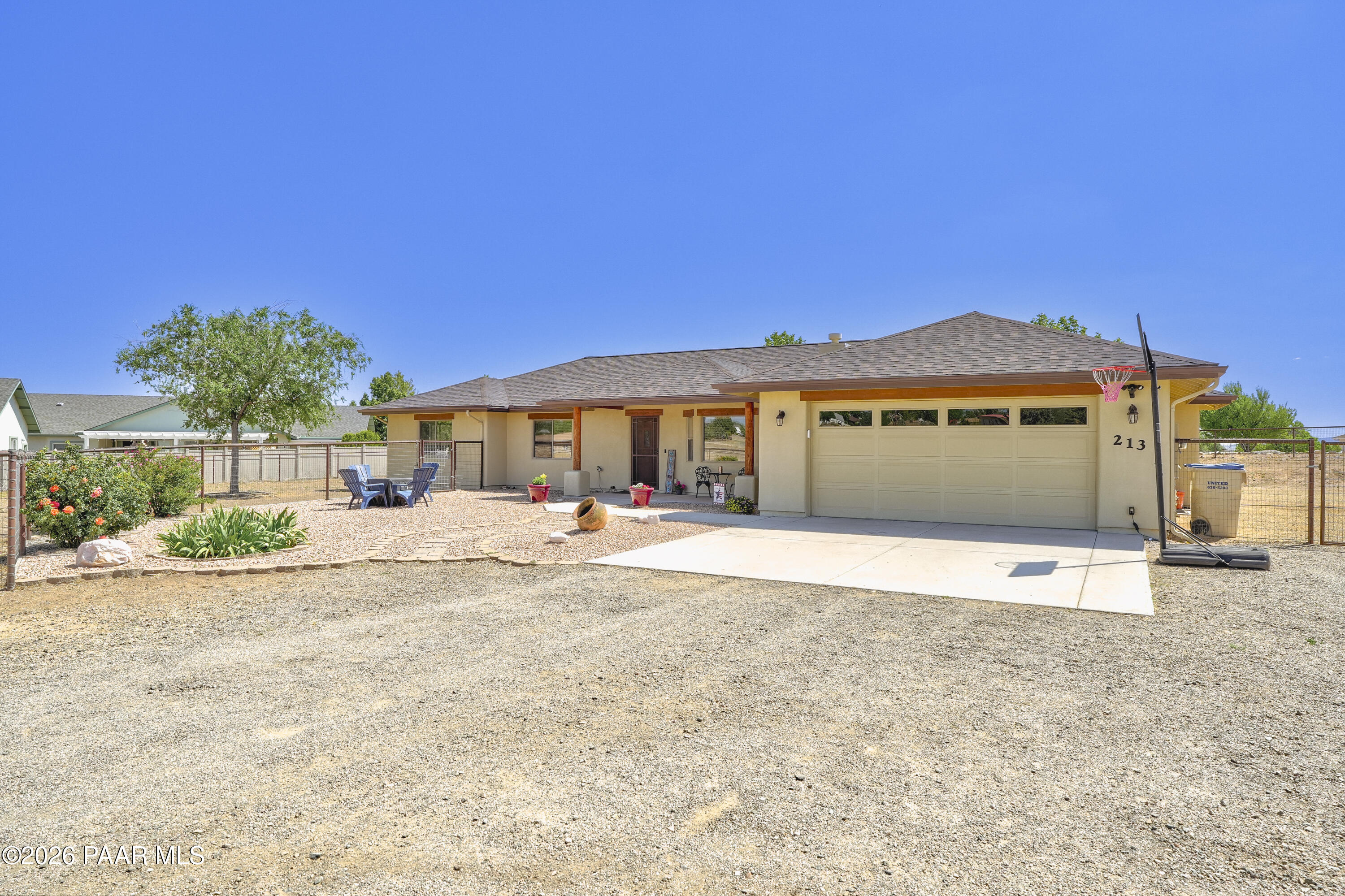 213 N Sycamore Vista Drive