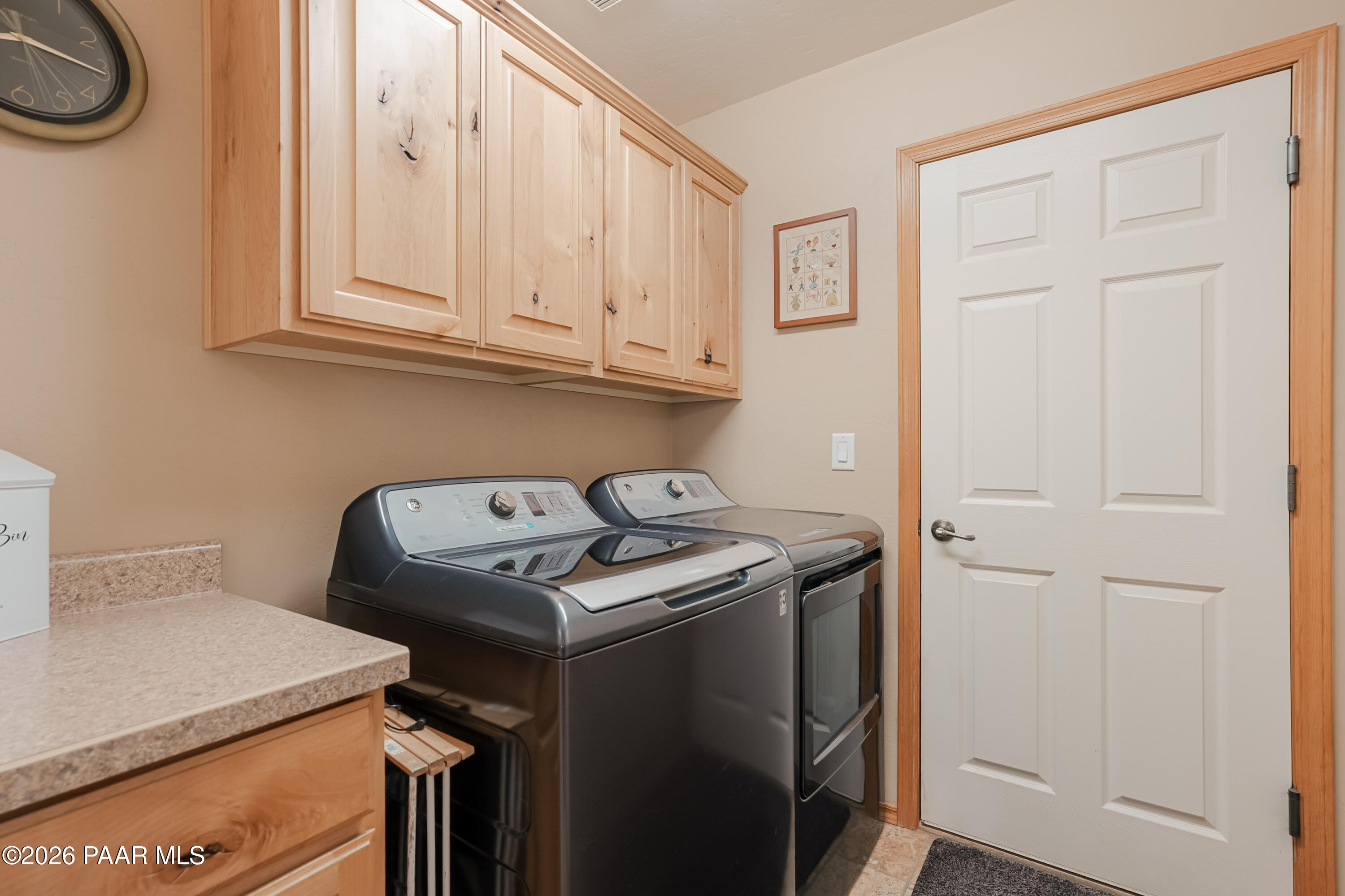 213 N Sycamore Vista Drive