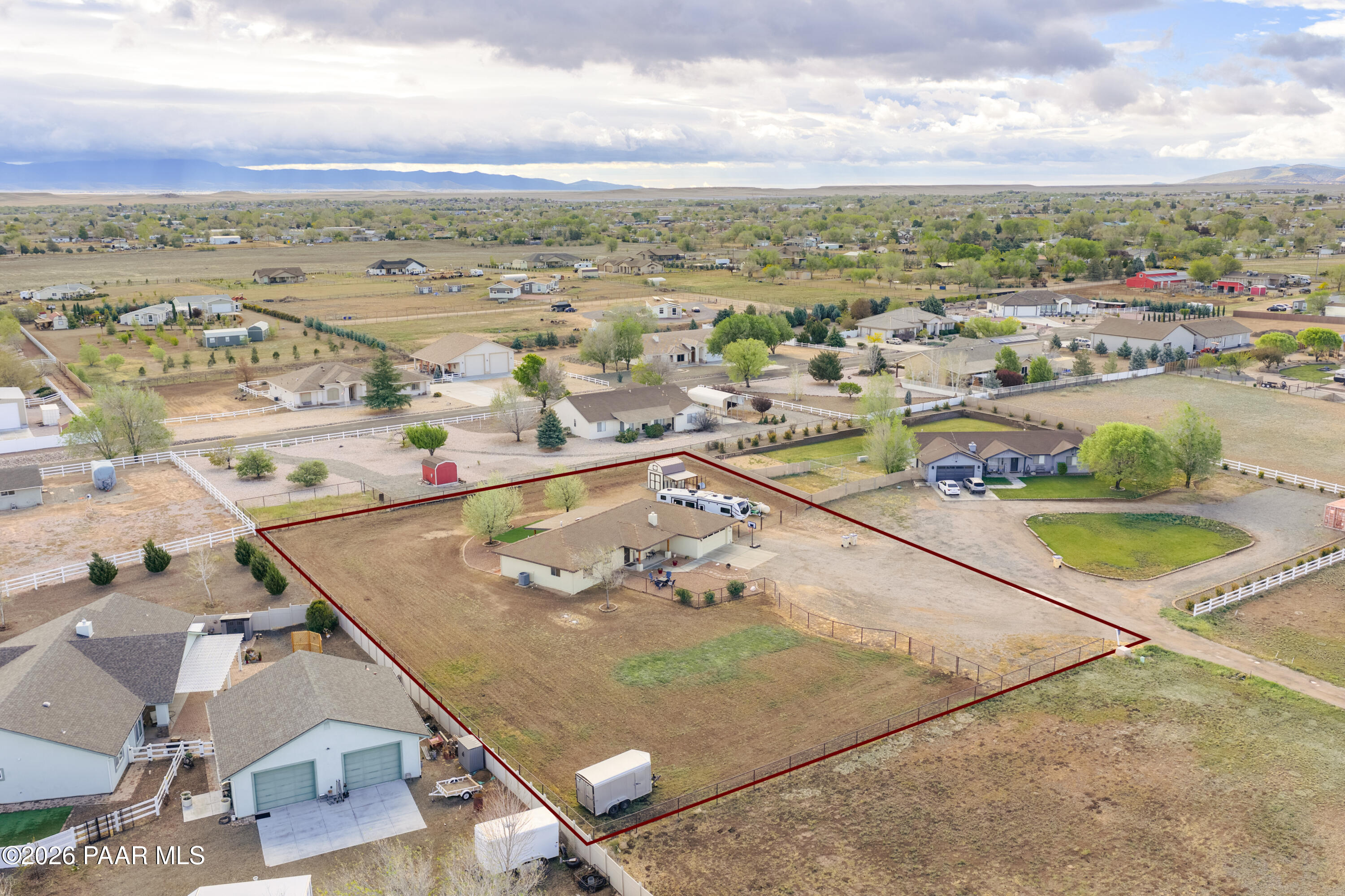 213 N Sycamore Vista Drive