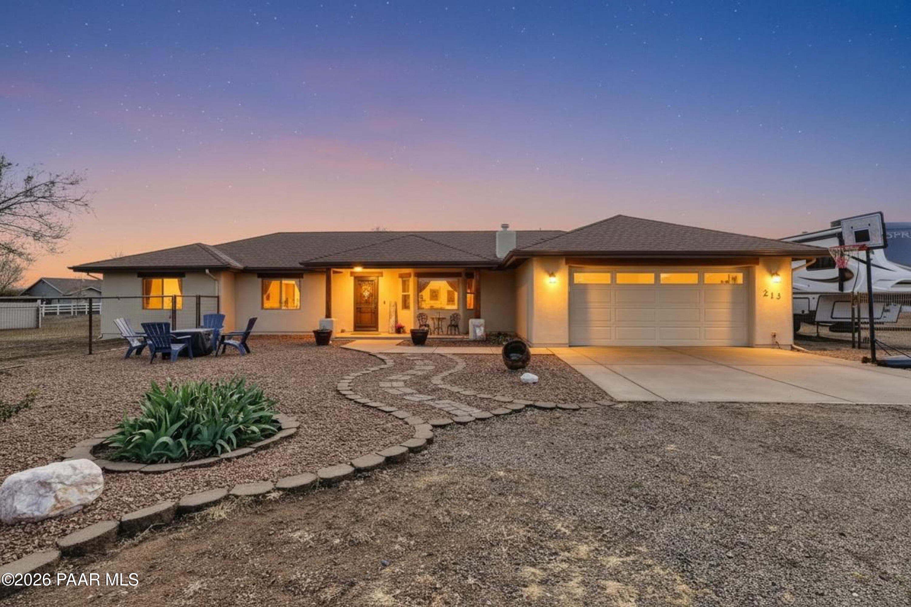 213 N Sycamore Vista Drive