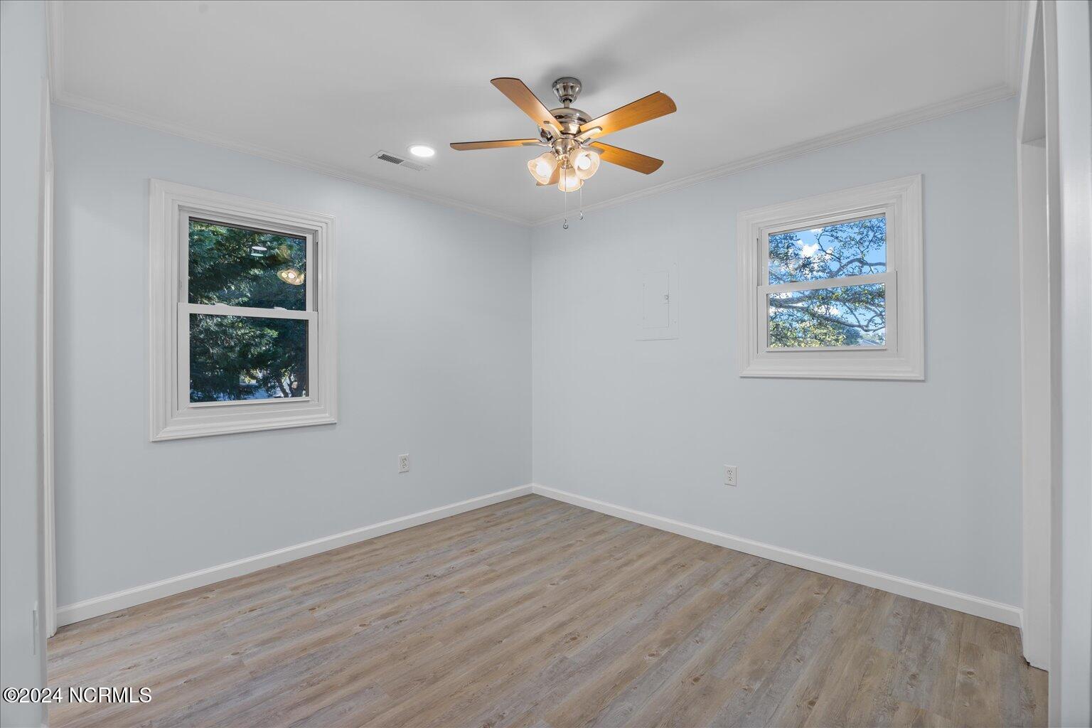 135 NW 3rd Street