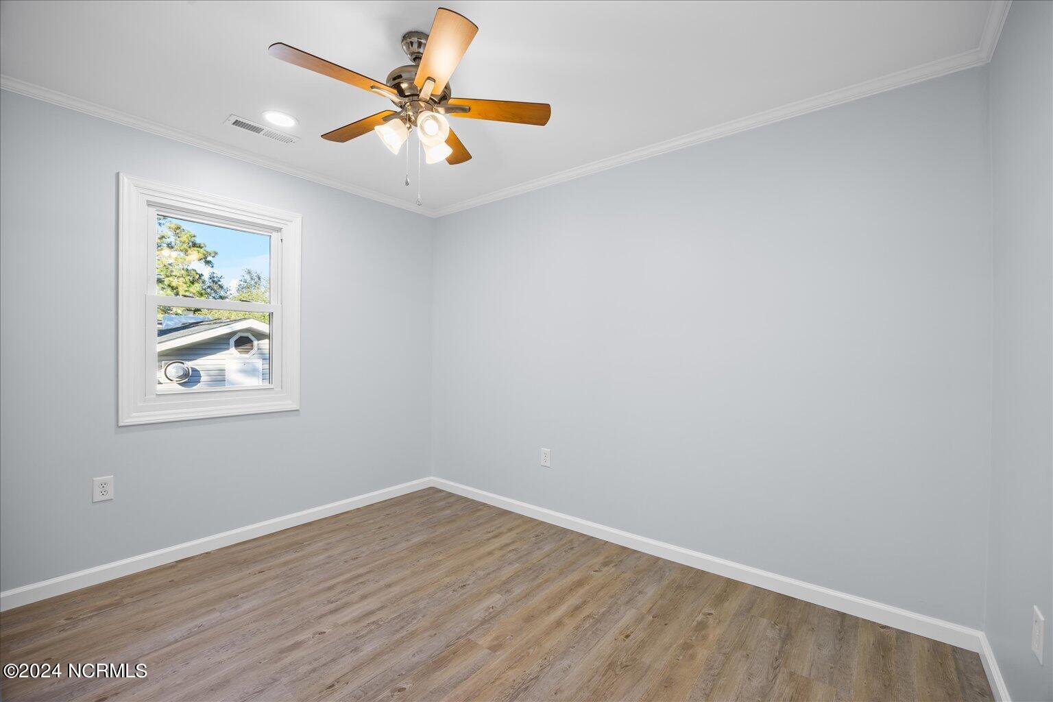135 NW 3rd Street