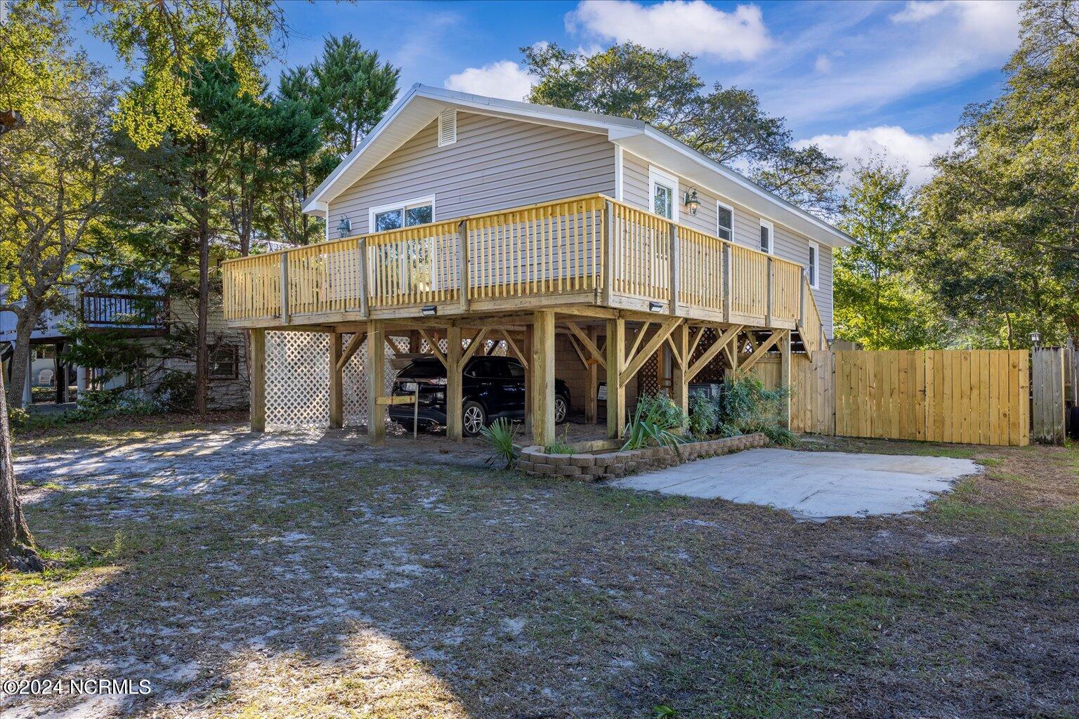 135 NW 3rd Street