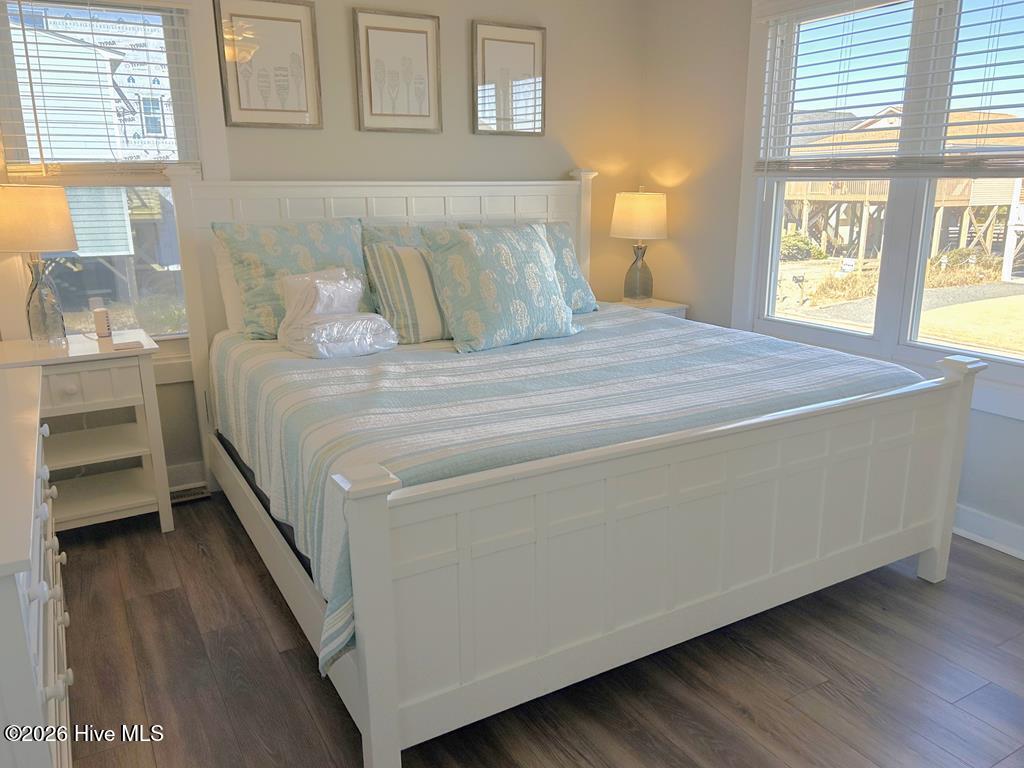 209 W Beach Drive