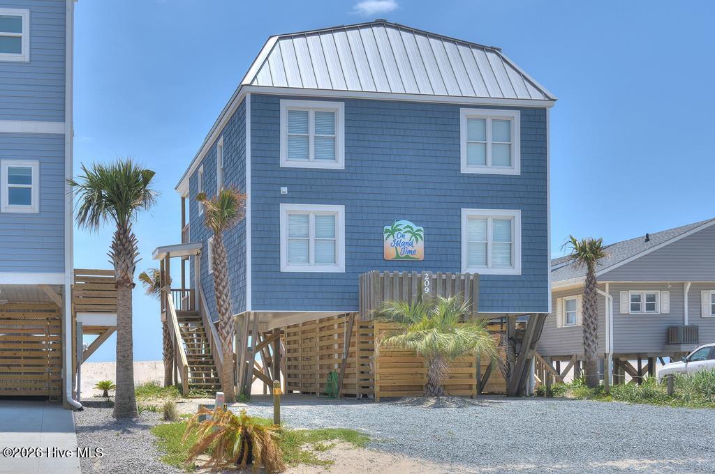 209 W Beach Drive