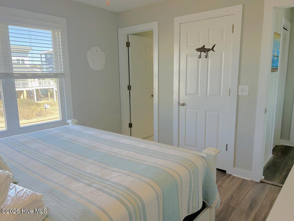 209 W Beach Drive