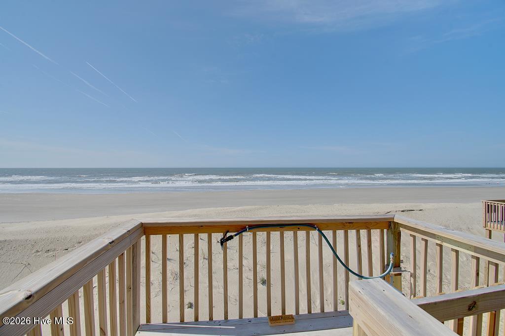 209 W Beach Drive