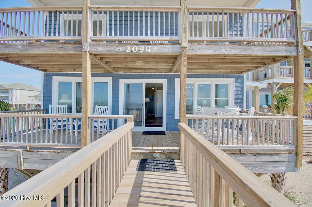 209 W Beach Drive