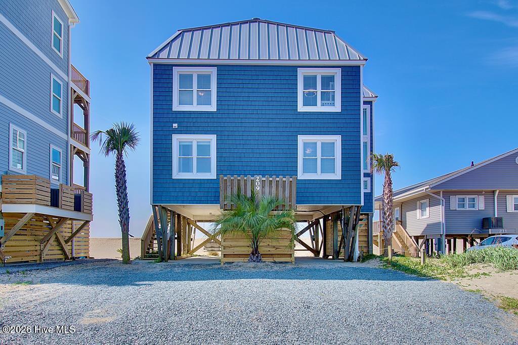 209 W Beach Drive