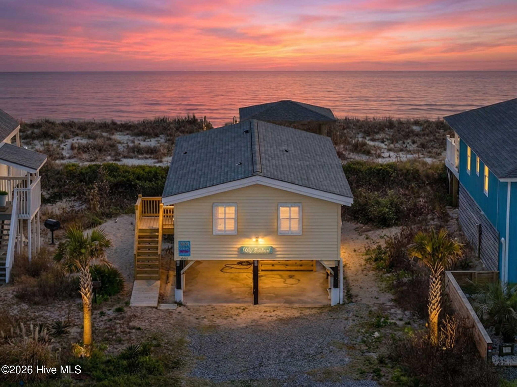 2521 W Beach Drive
